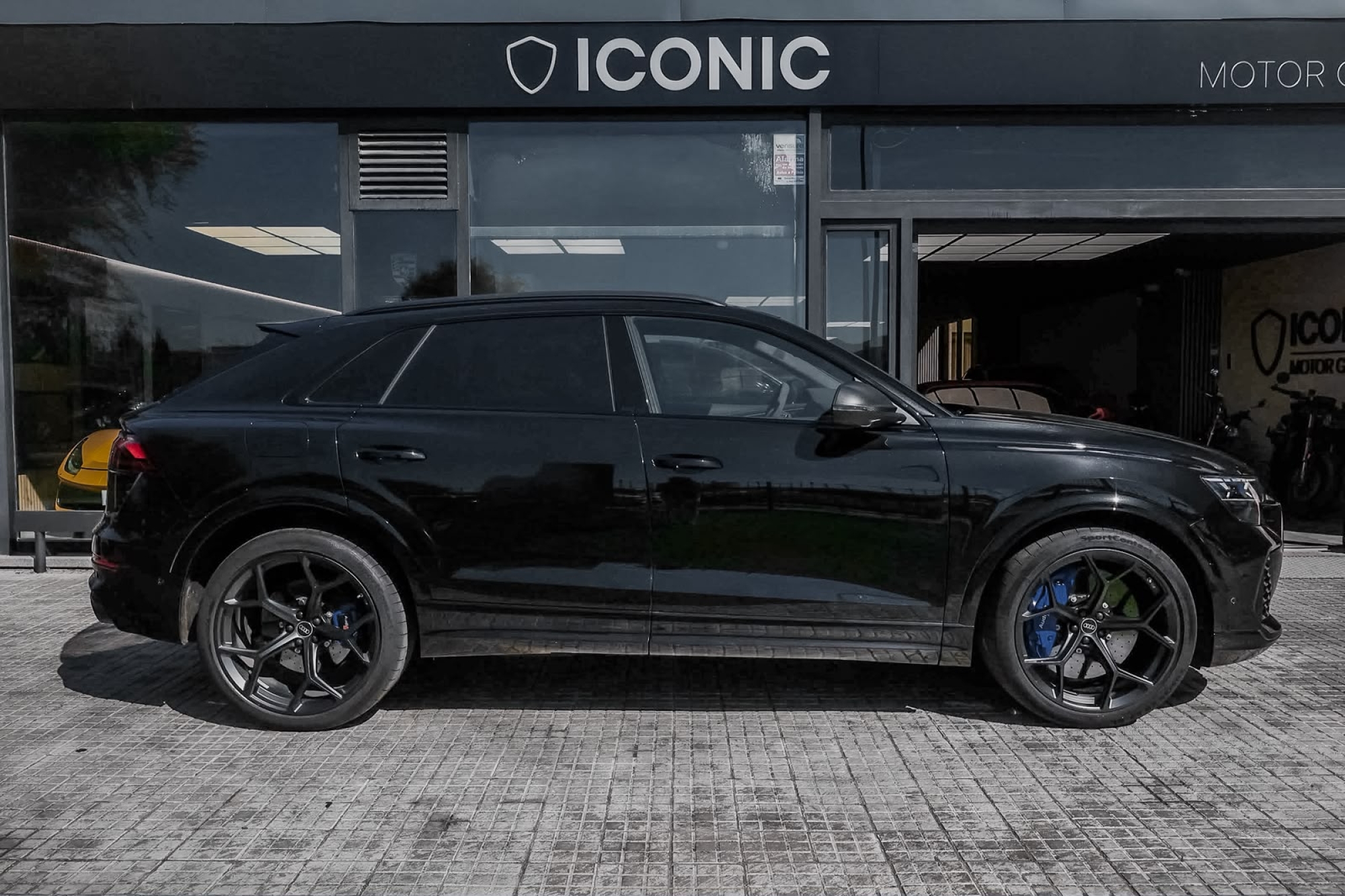 AUDI RSQ8 PERFORMANCE