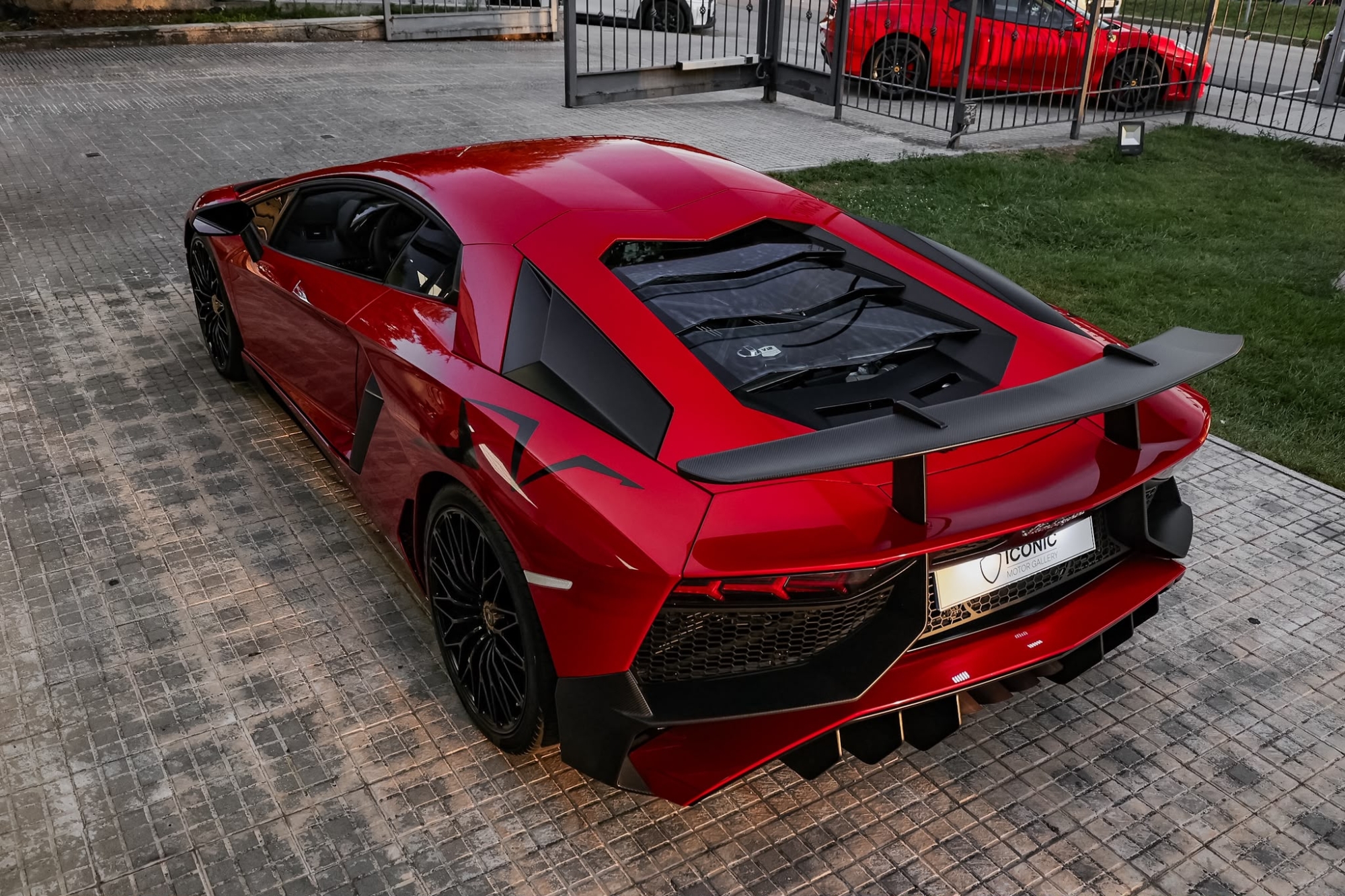 LAMBORGHINI AVENTADOR SV