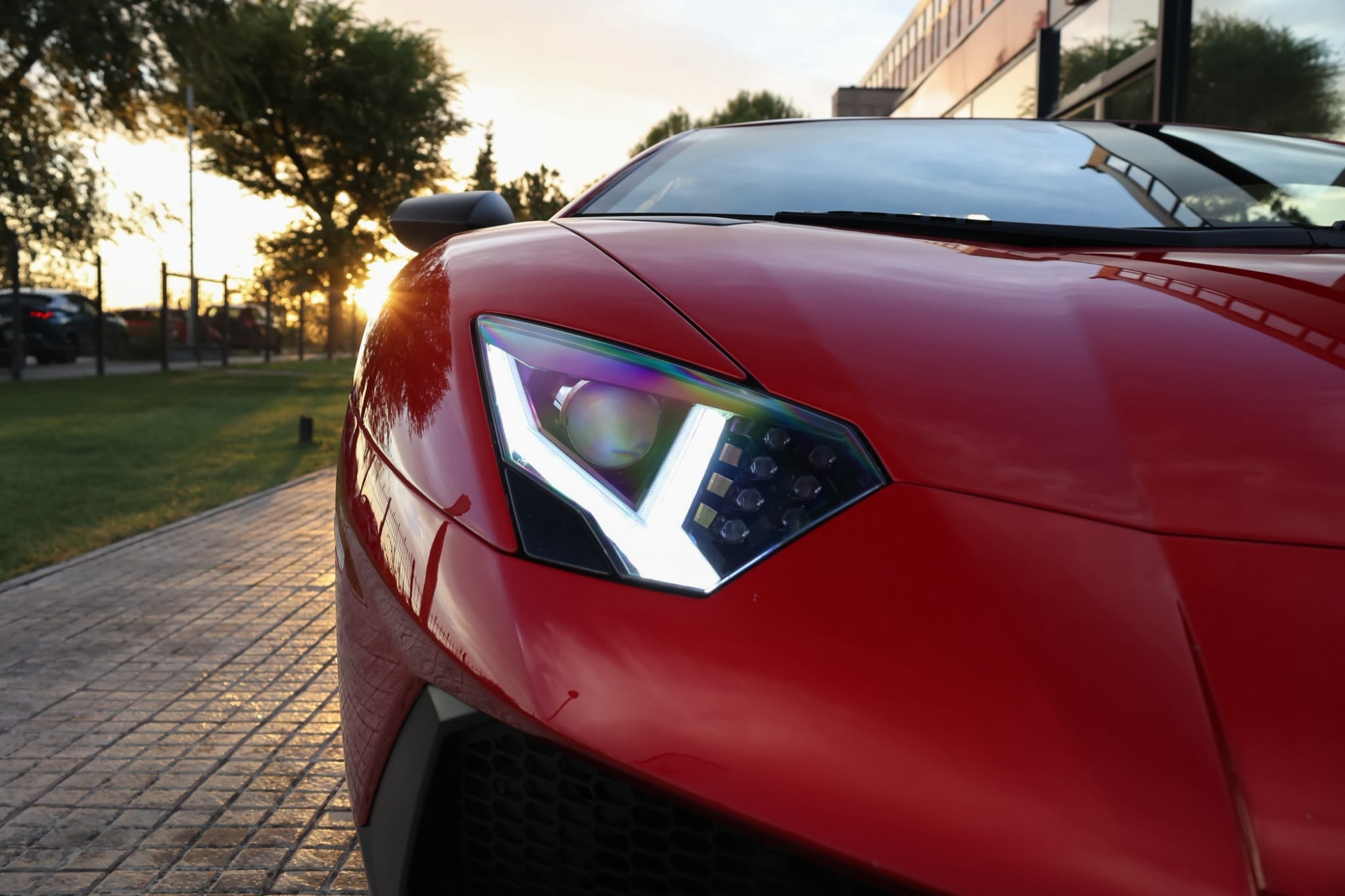 LAMBORGHINI AVENTADOR SV