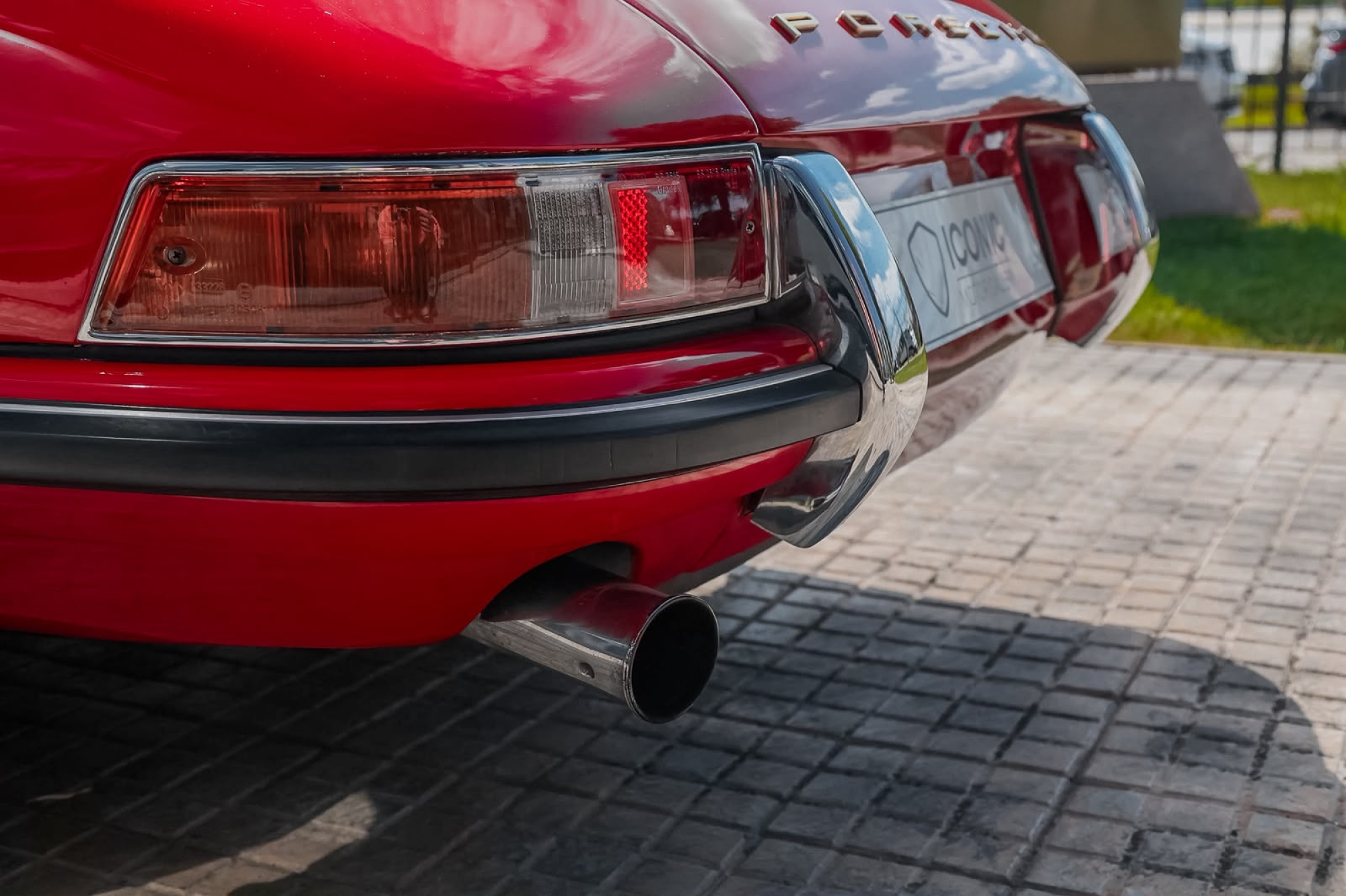 PORSCHE 911 TARGA S
