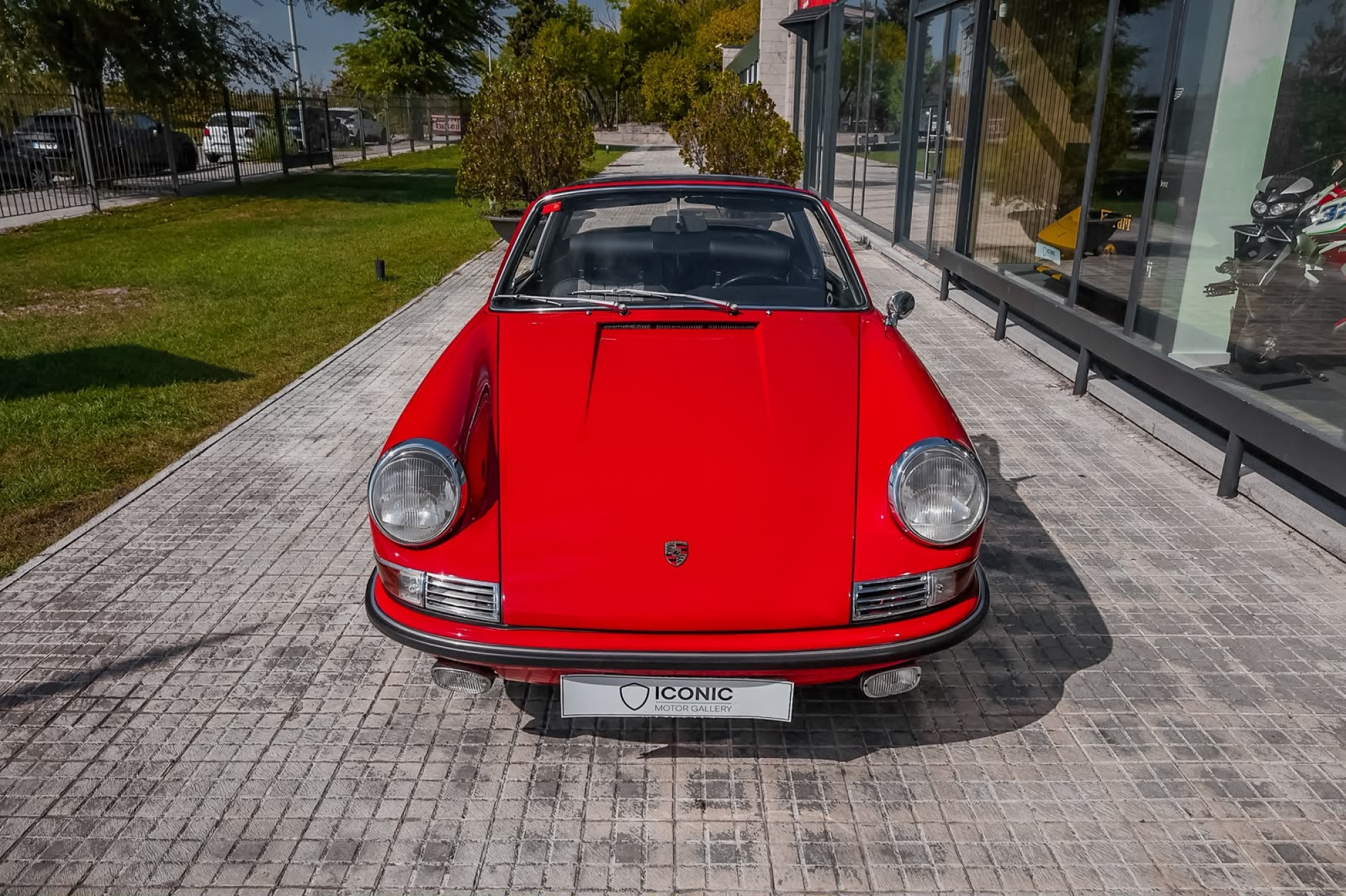 PORSCHE 911 TARGA S