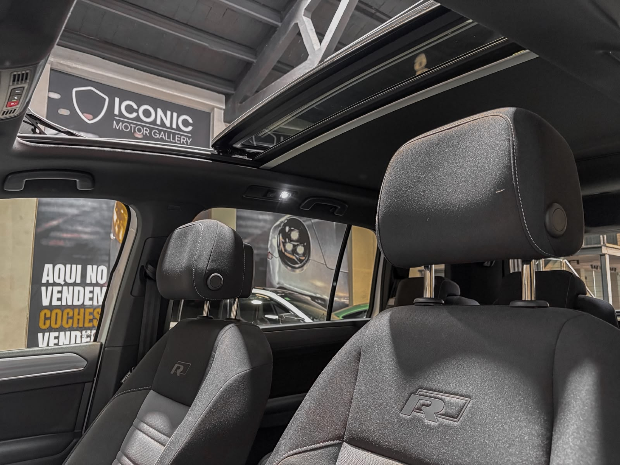 VOLKSWAGEN TOURAN R-LINE 7 PLAZAS