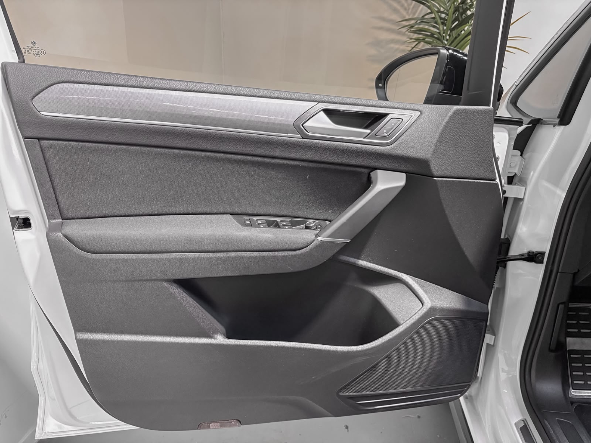 VOLKSWAGEN TOURAN R-LINE 7 PLAZAS