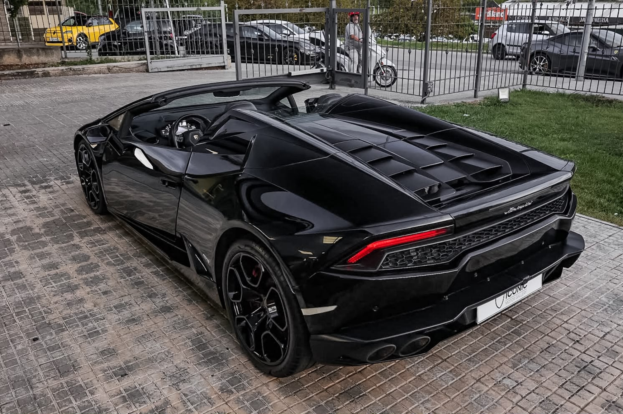 LAMBORGHINI HURACAN SPYDER