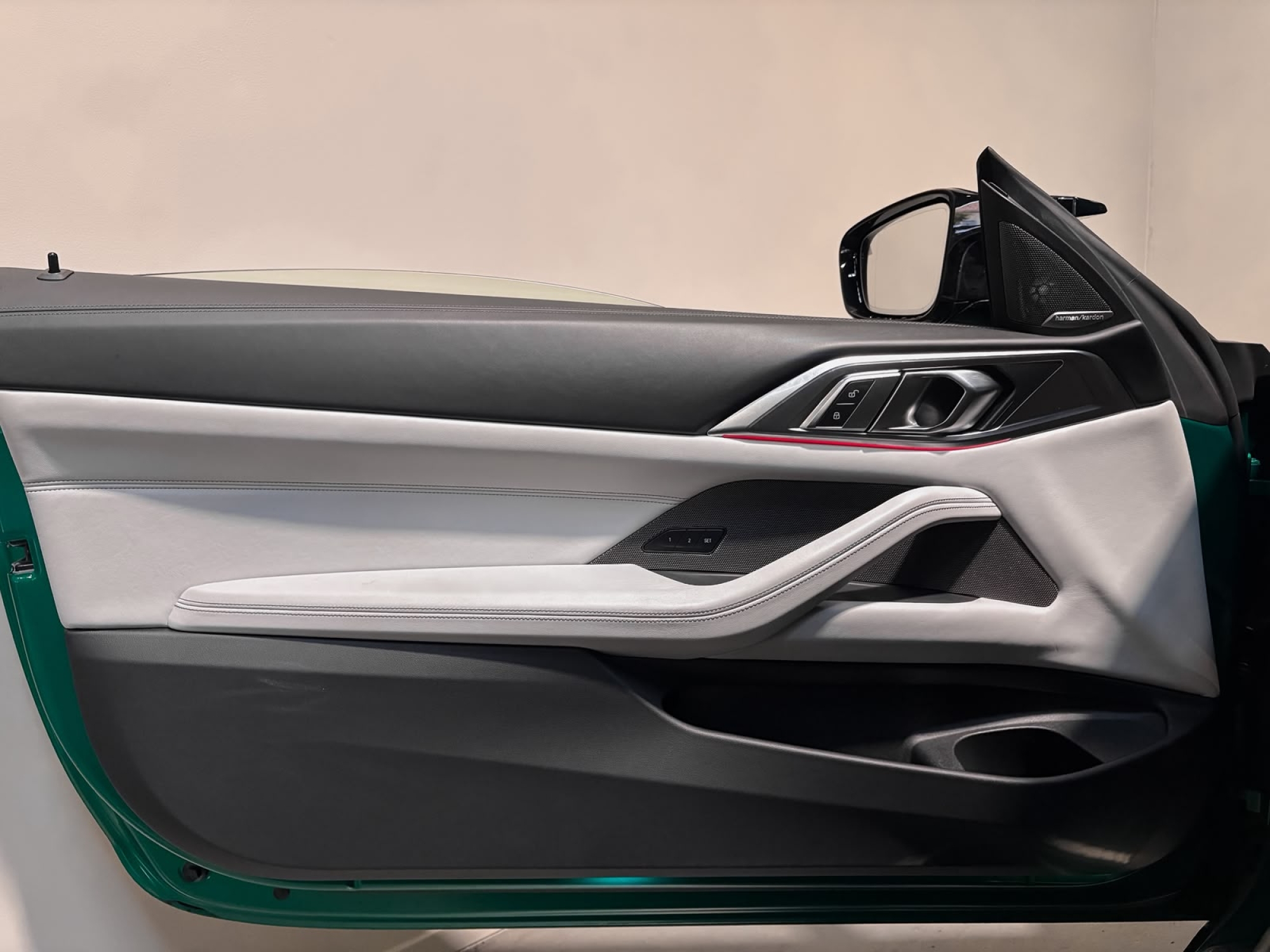 BMW M4 COMPETITION