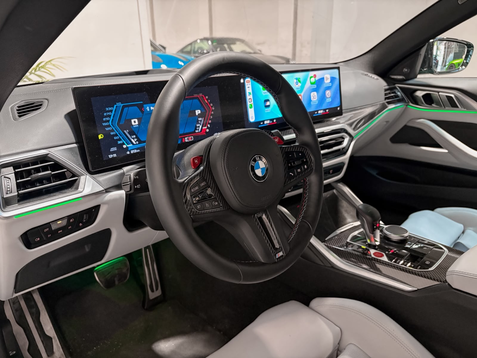 BMW M4 COMPETITION