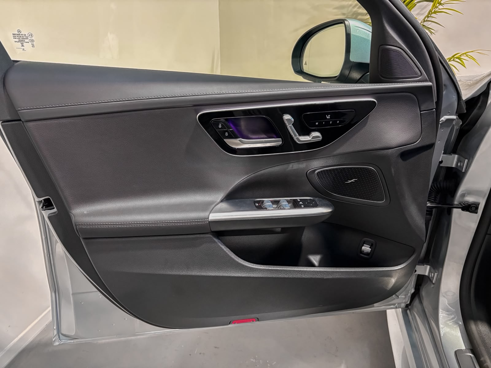 MERCEDES-BENZ C300de 4MATIC