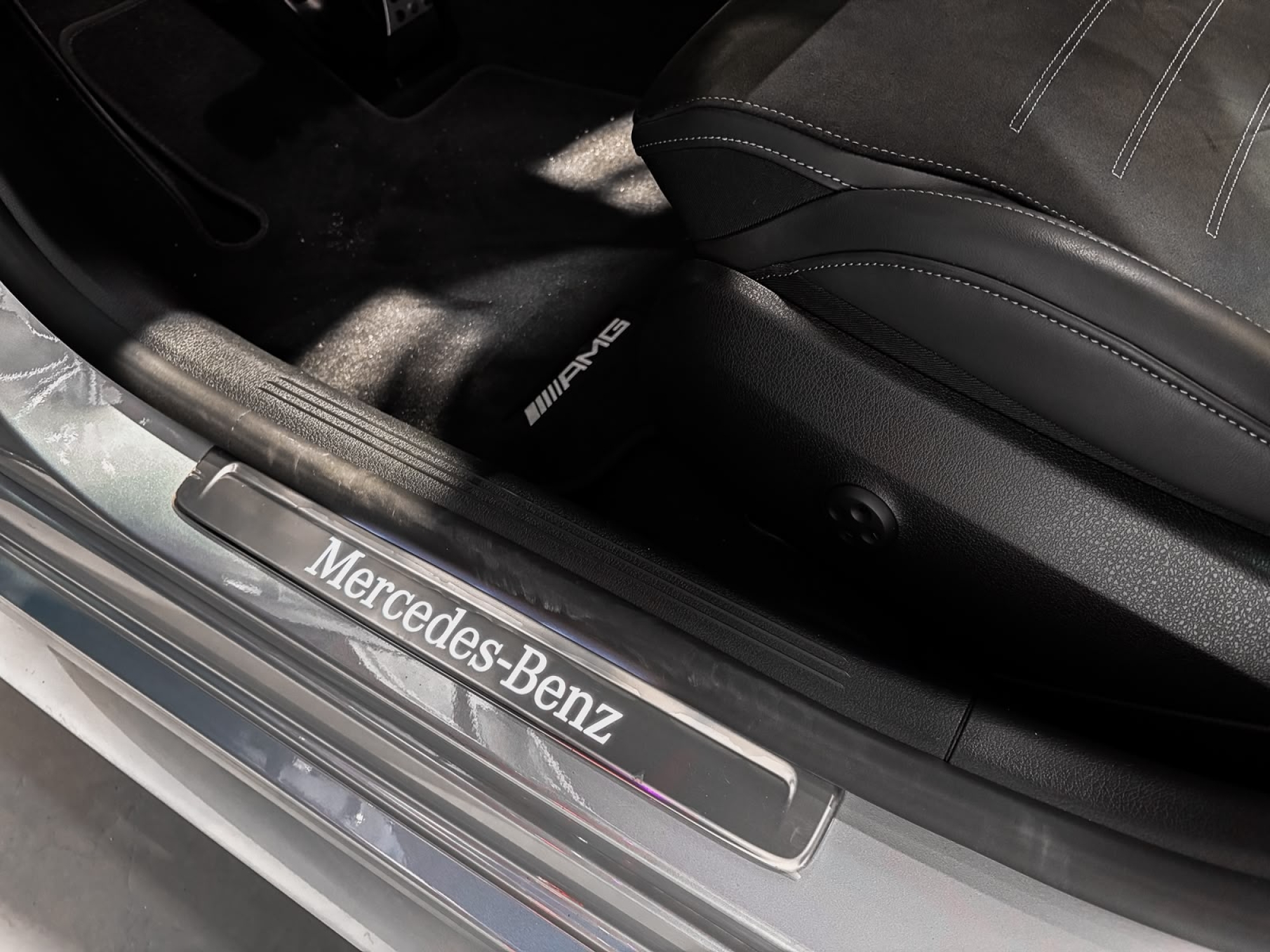 MERCEDES-BENZ C300de 4MATIC