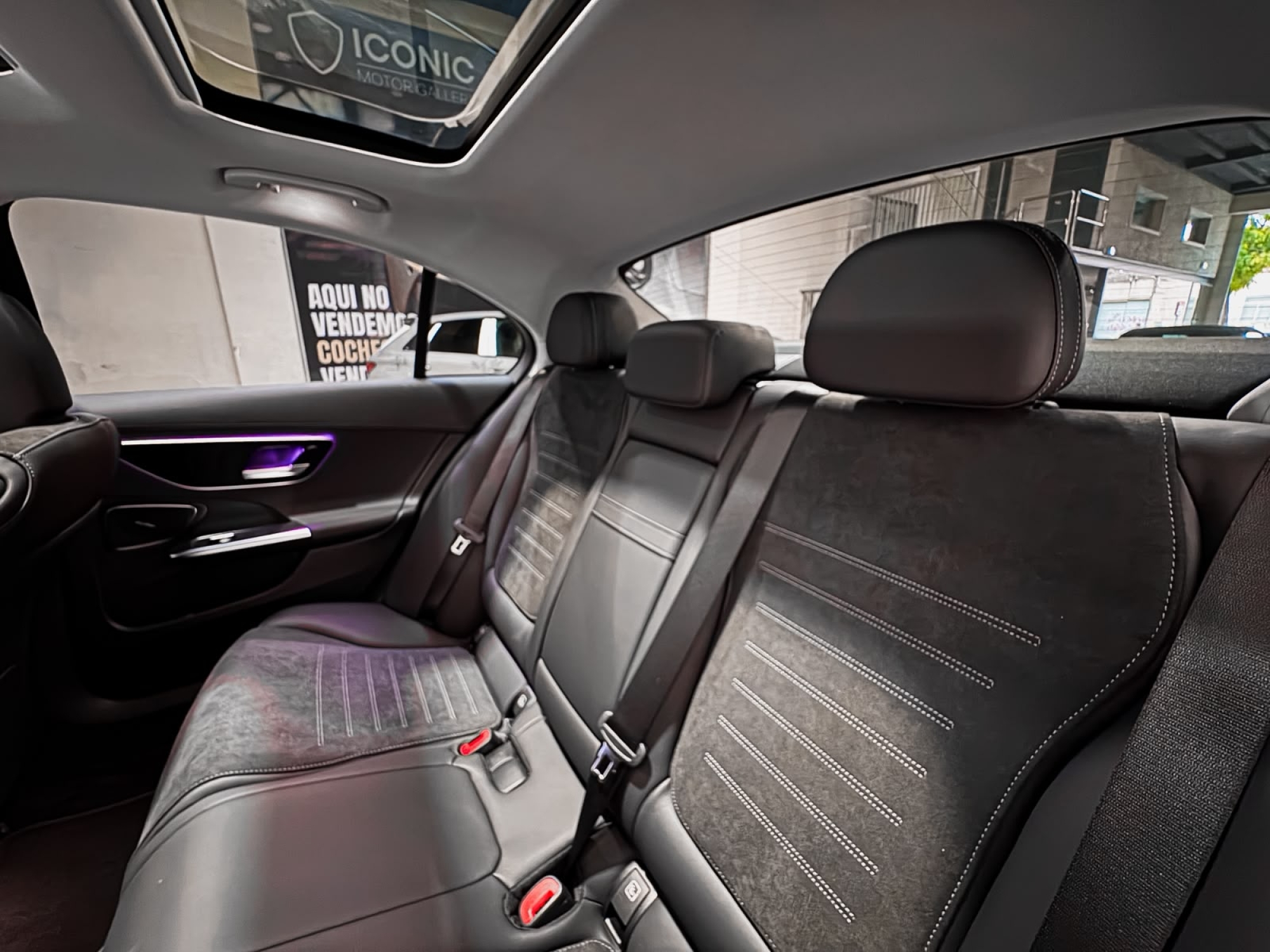MERCEDES-BENZ C300de 4MATIC