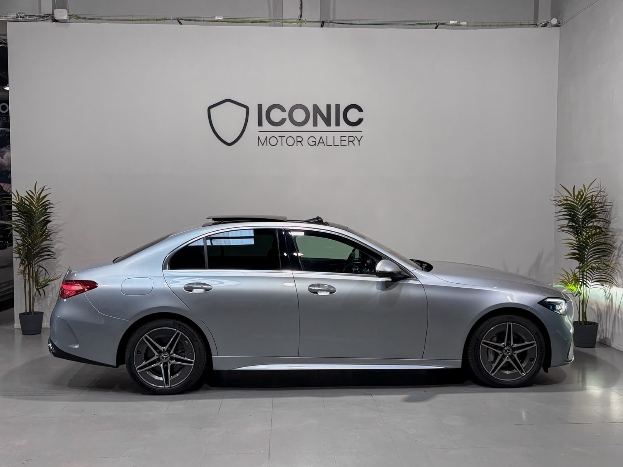 MERCEDES-BENZ C300de 4MATIC