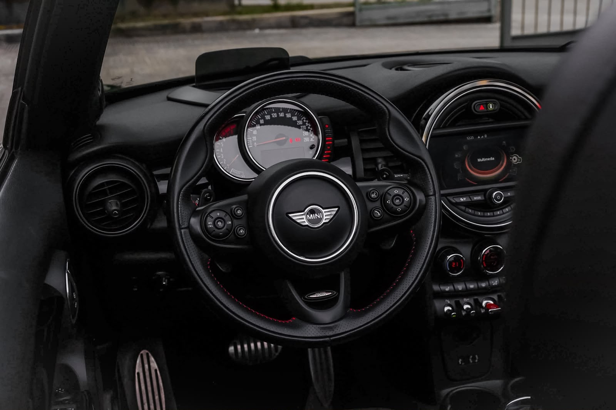 MINI JOHN COOPER WORKS CABRIO