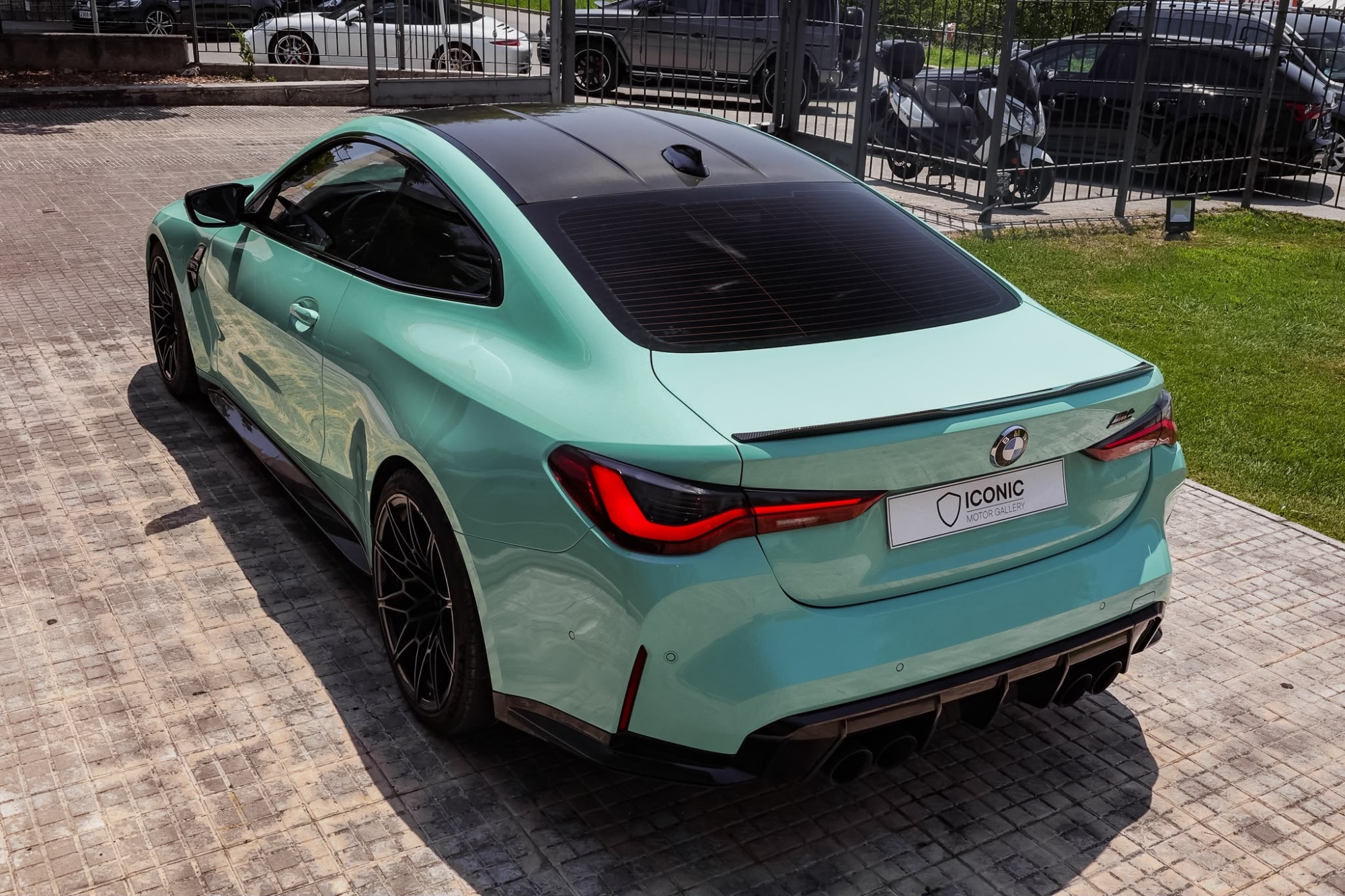 BMW M4 COMPETITION