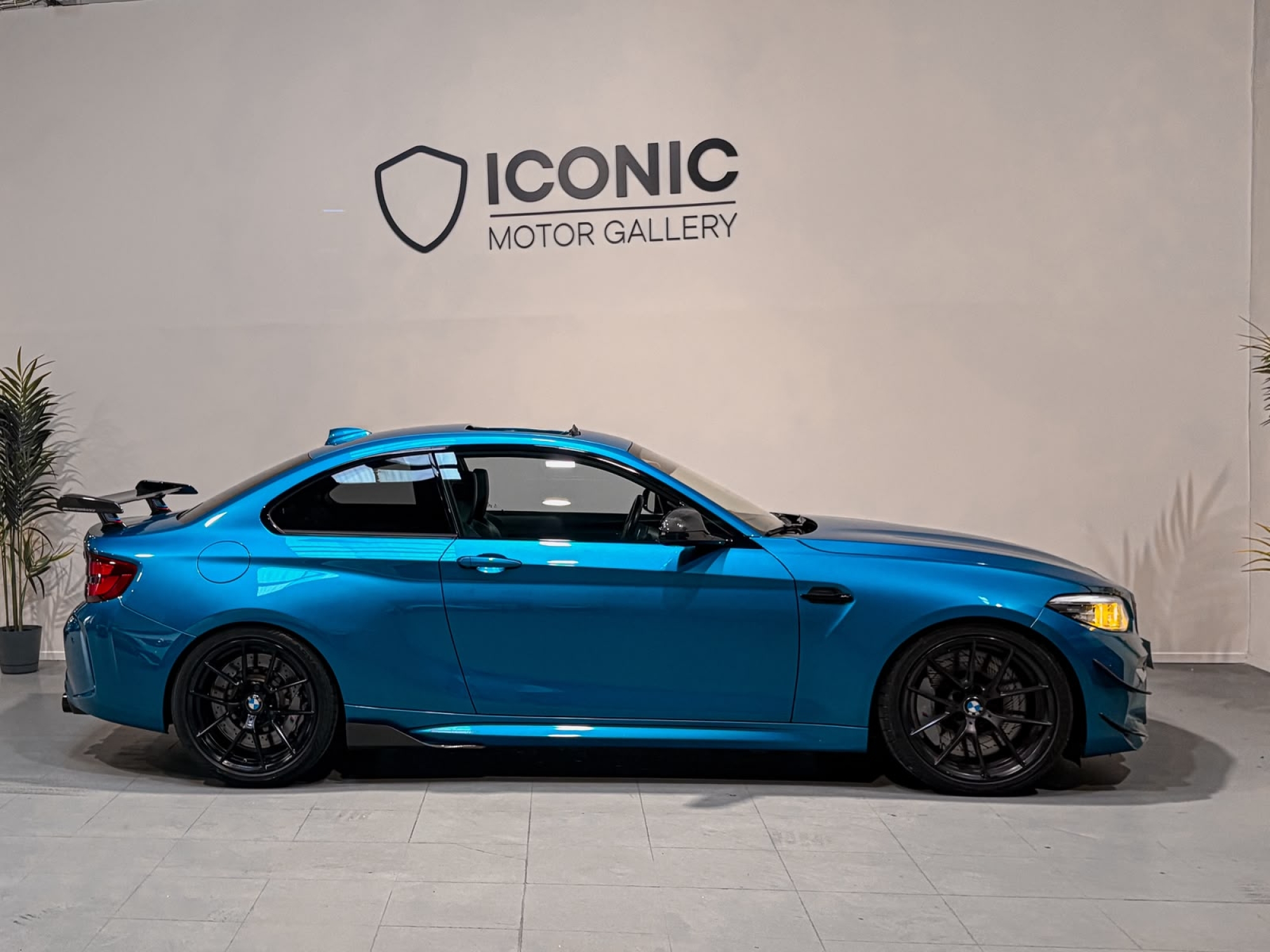 BMW M2 COMPETITION