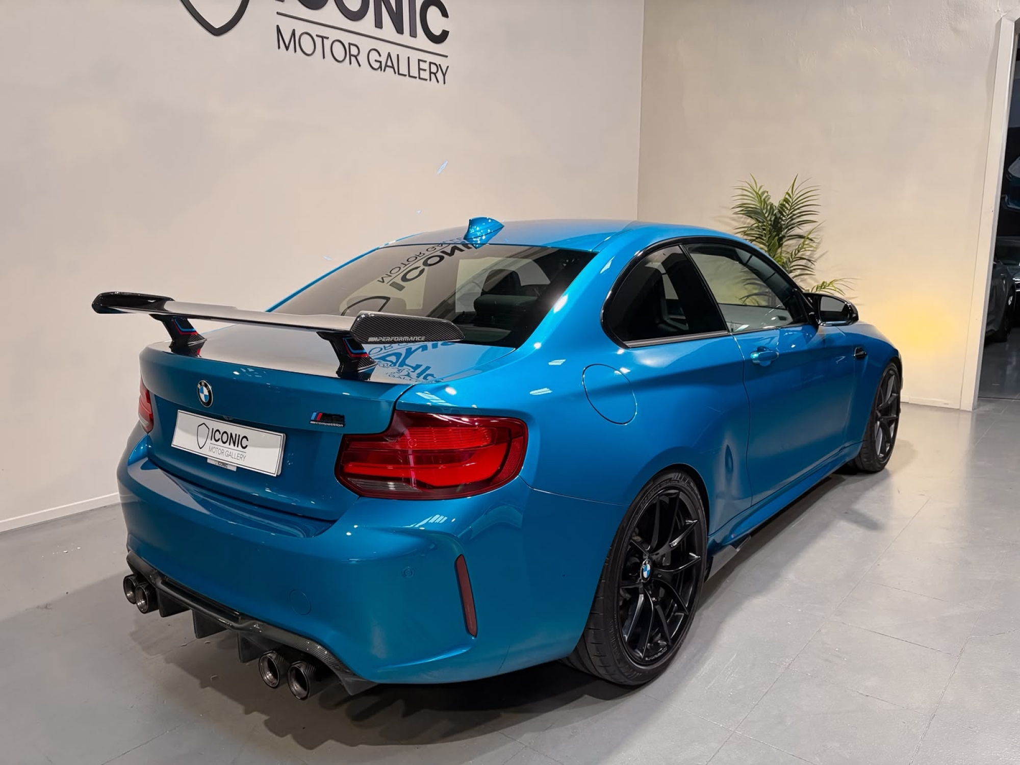 BMW M2 COMPETITION
