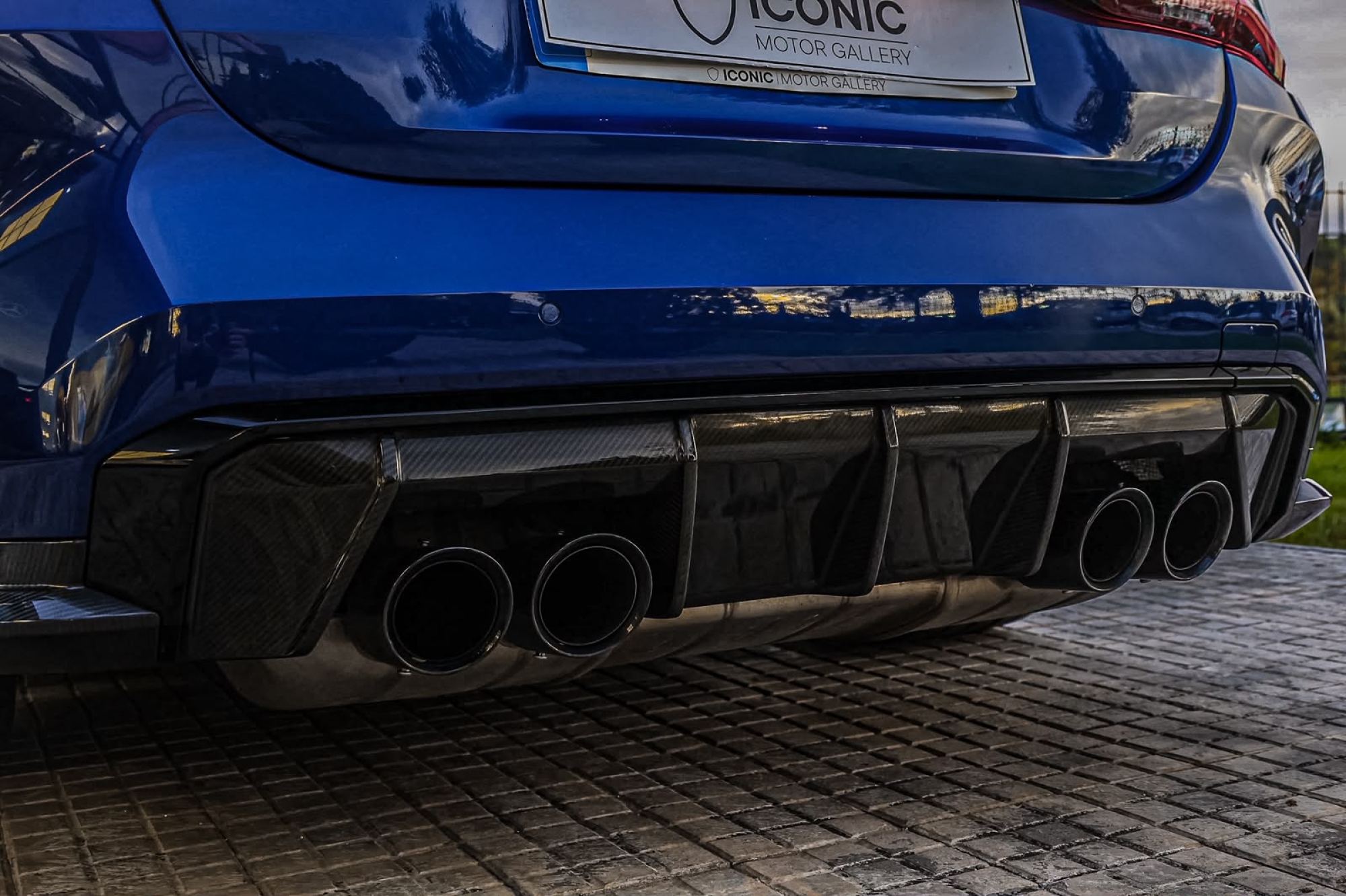BMW M4 COMPETITION 