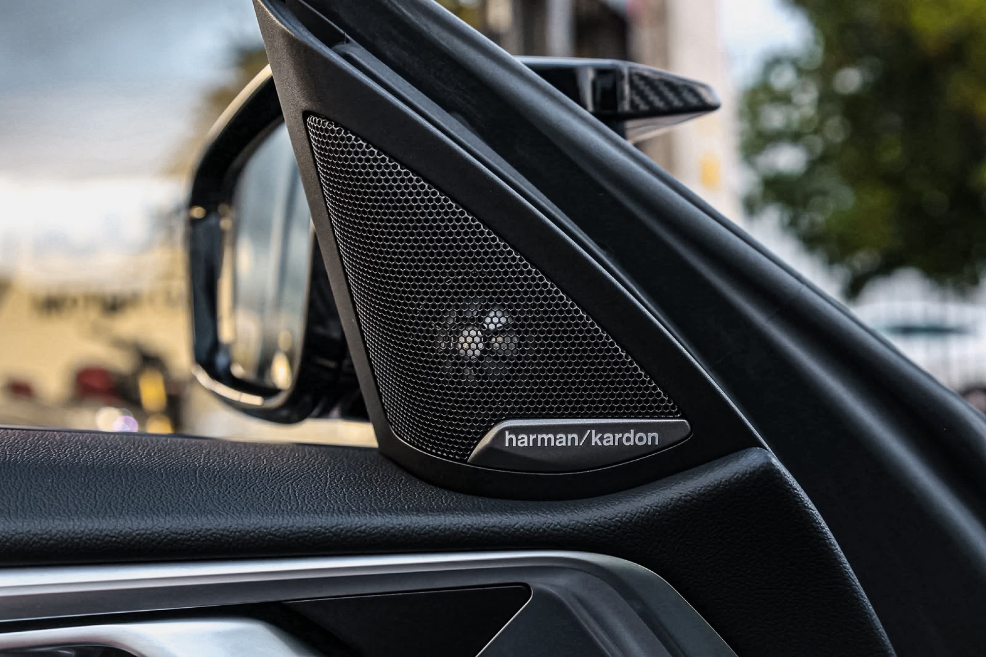 BMW M4 COMPETITION 