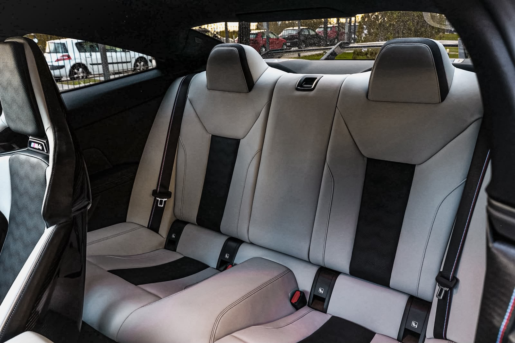 BMW M4 COMPETITION 
