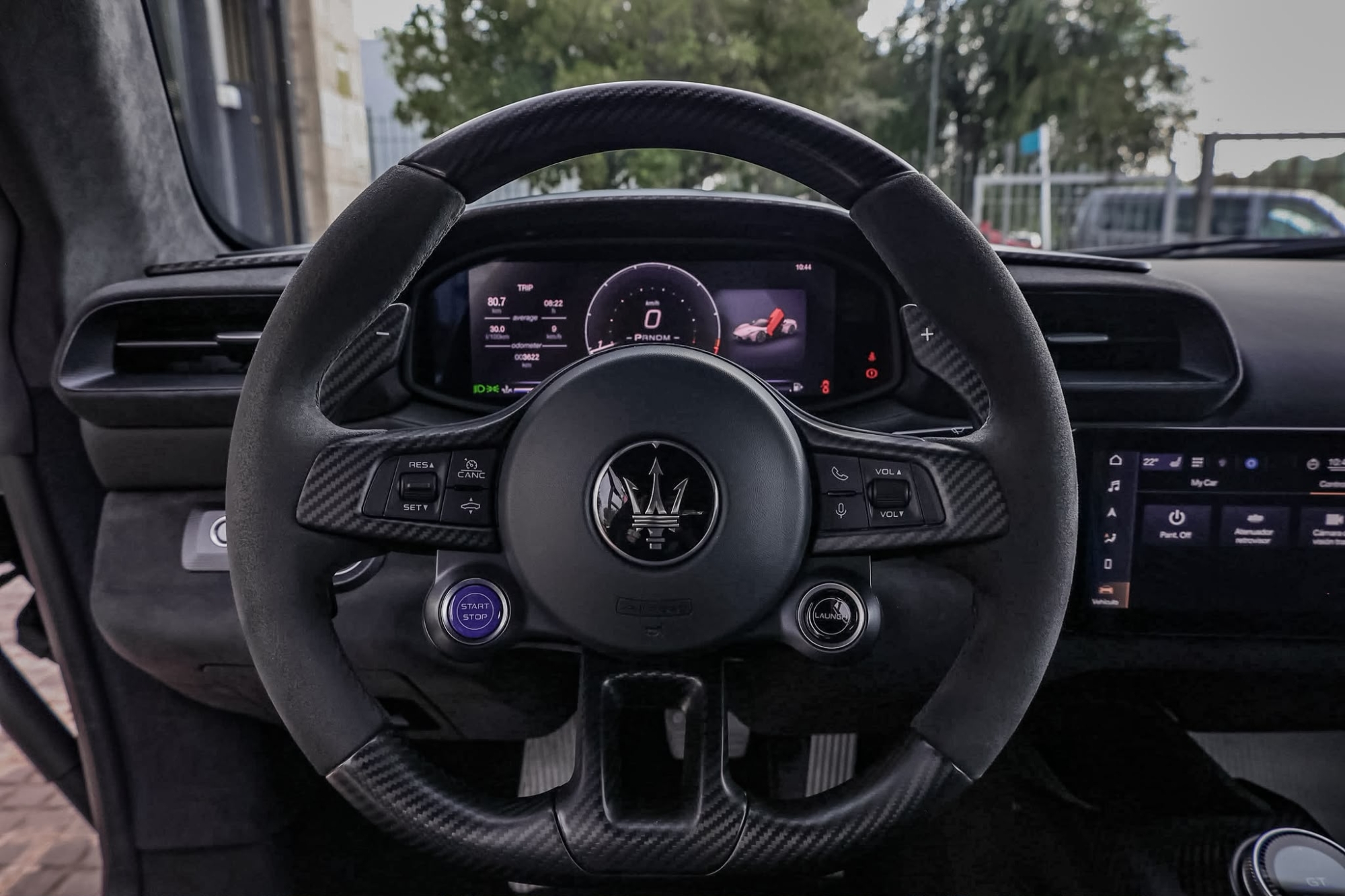 MASERATI MC20