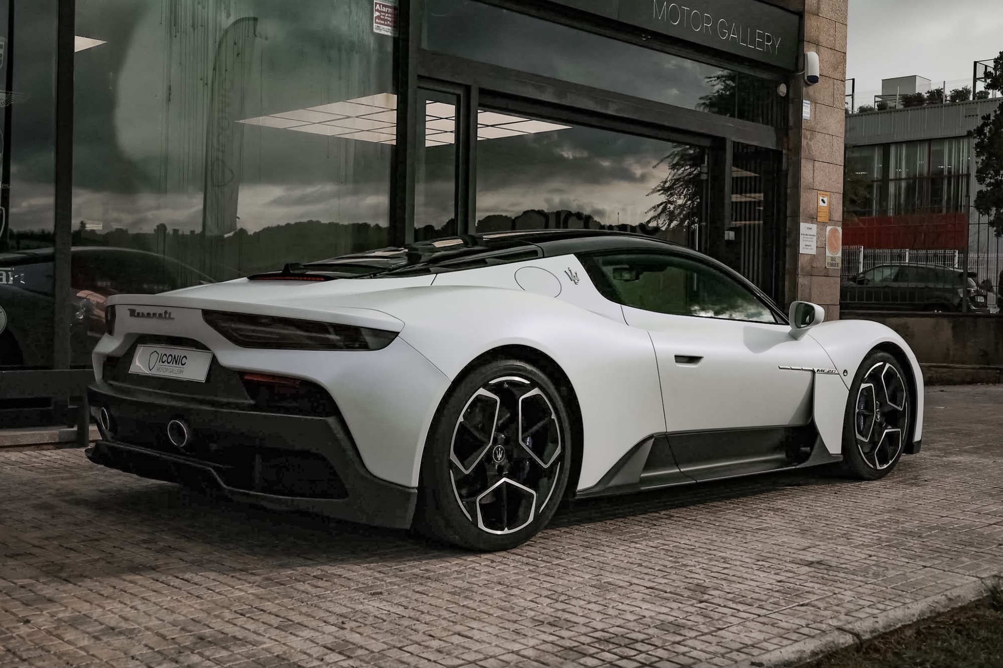 MASERATI MC20
