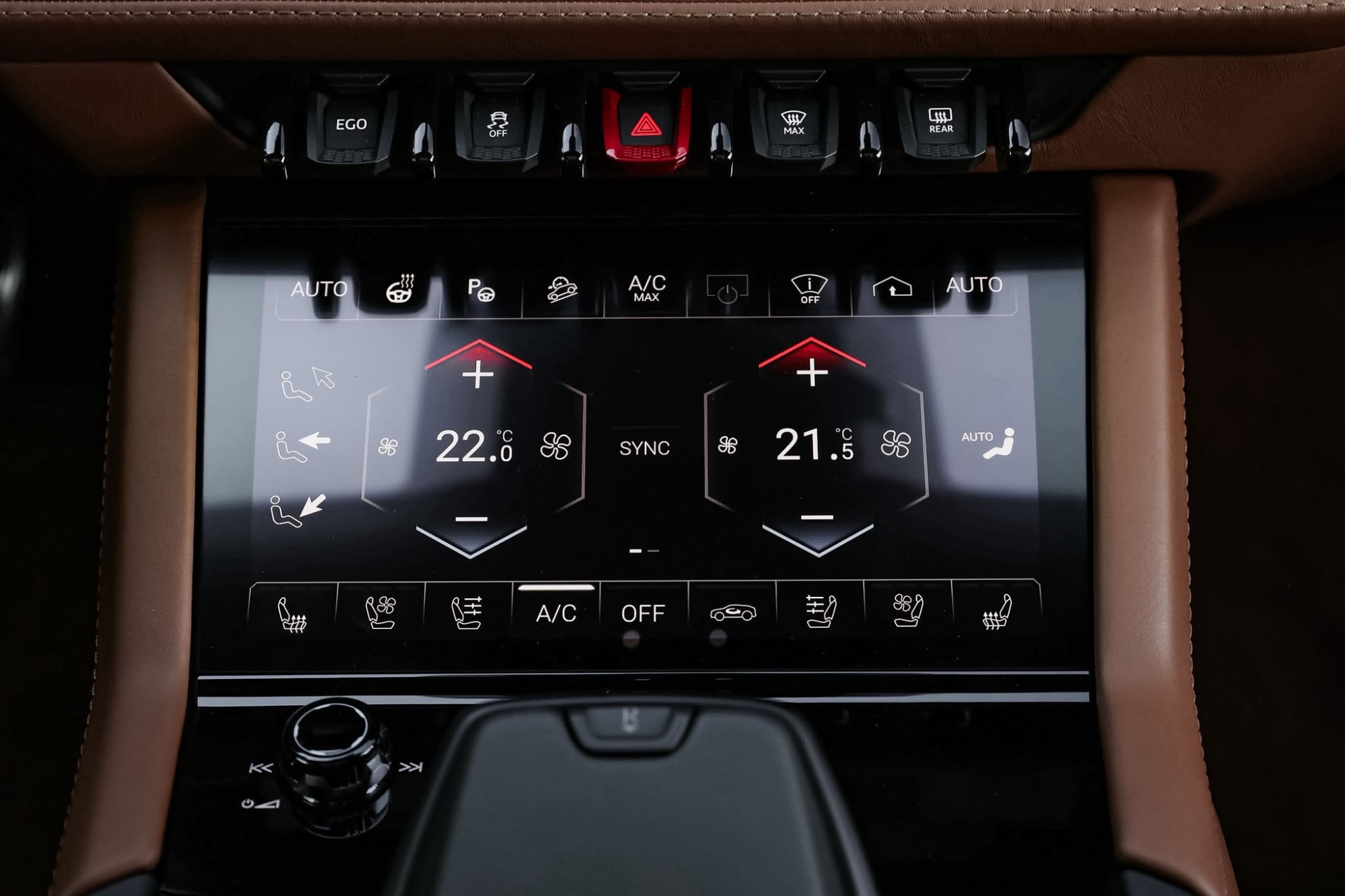 LAMBORGHINI URUS SE 