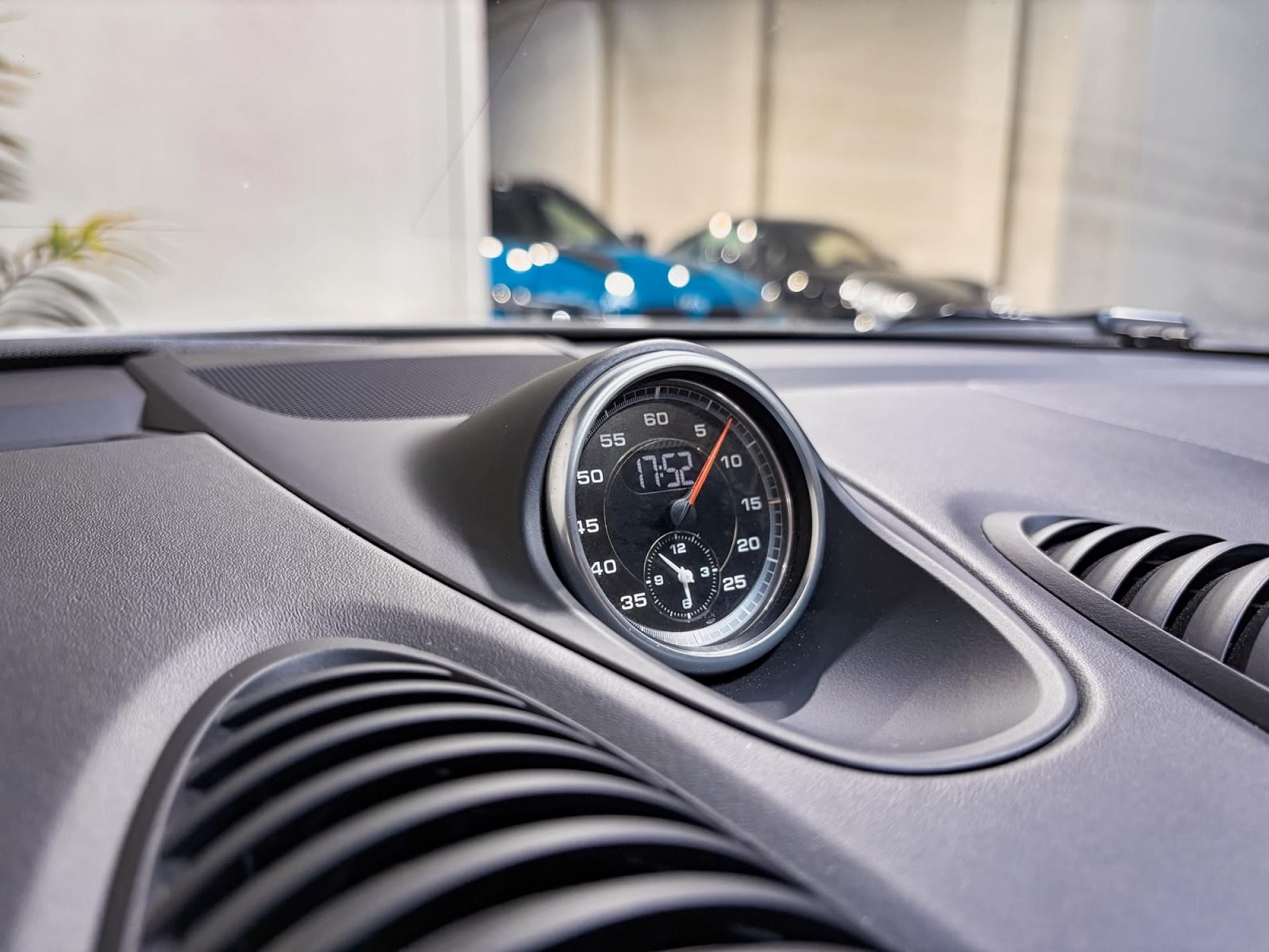 PORSCHE 718 CAYMAN GTS