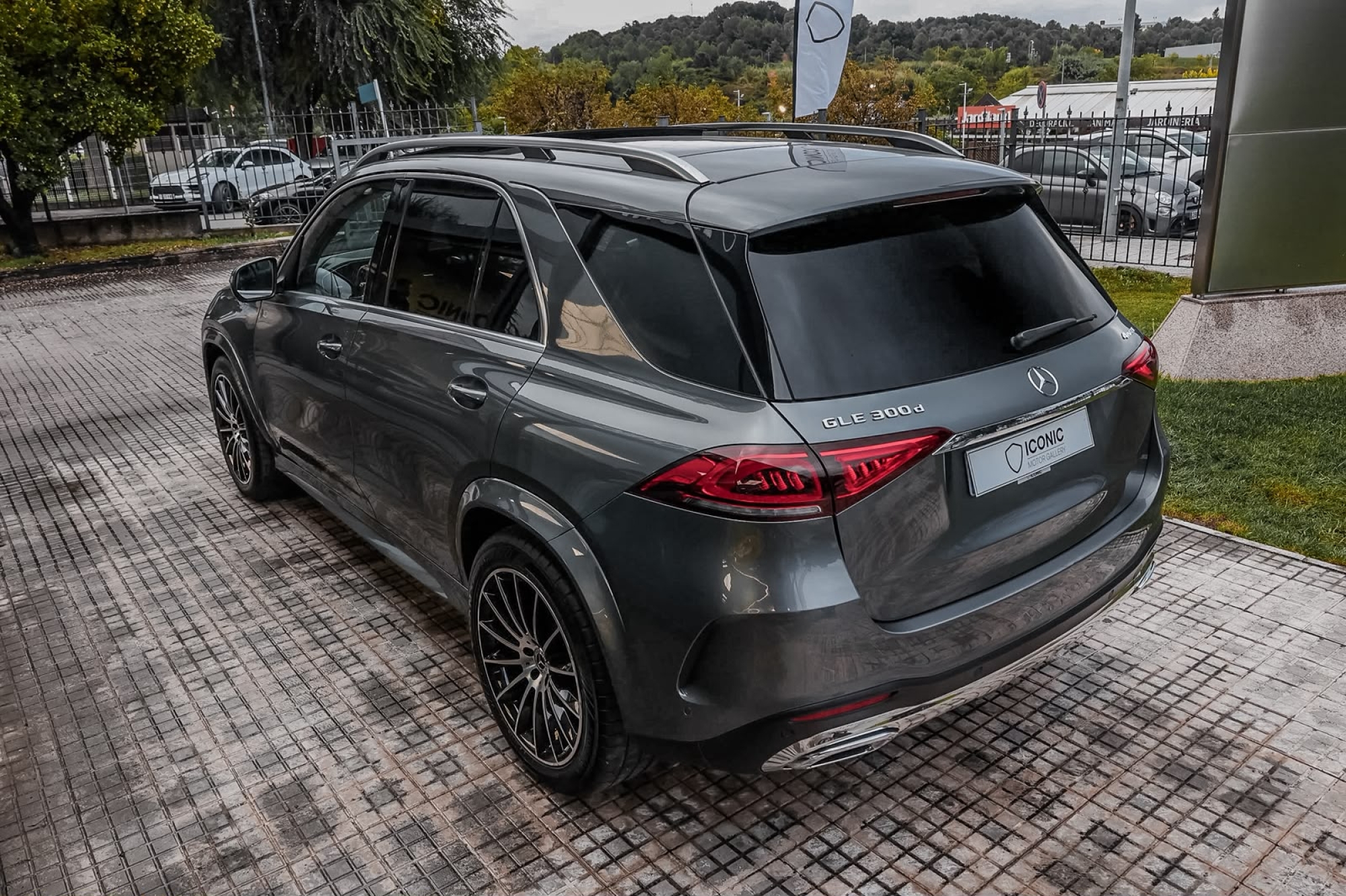 MERCEDES-BENZ GLE 300D 4MATIC