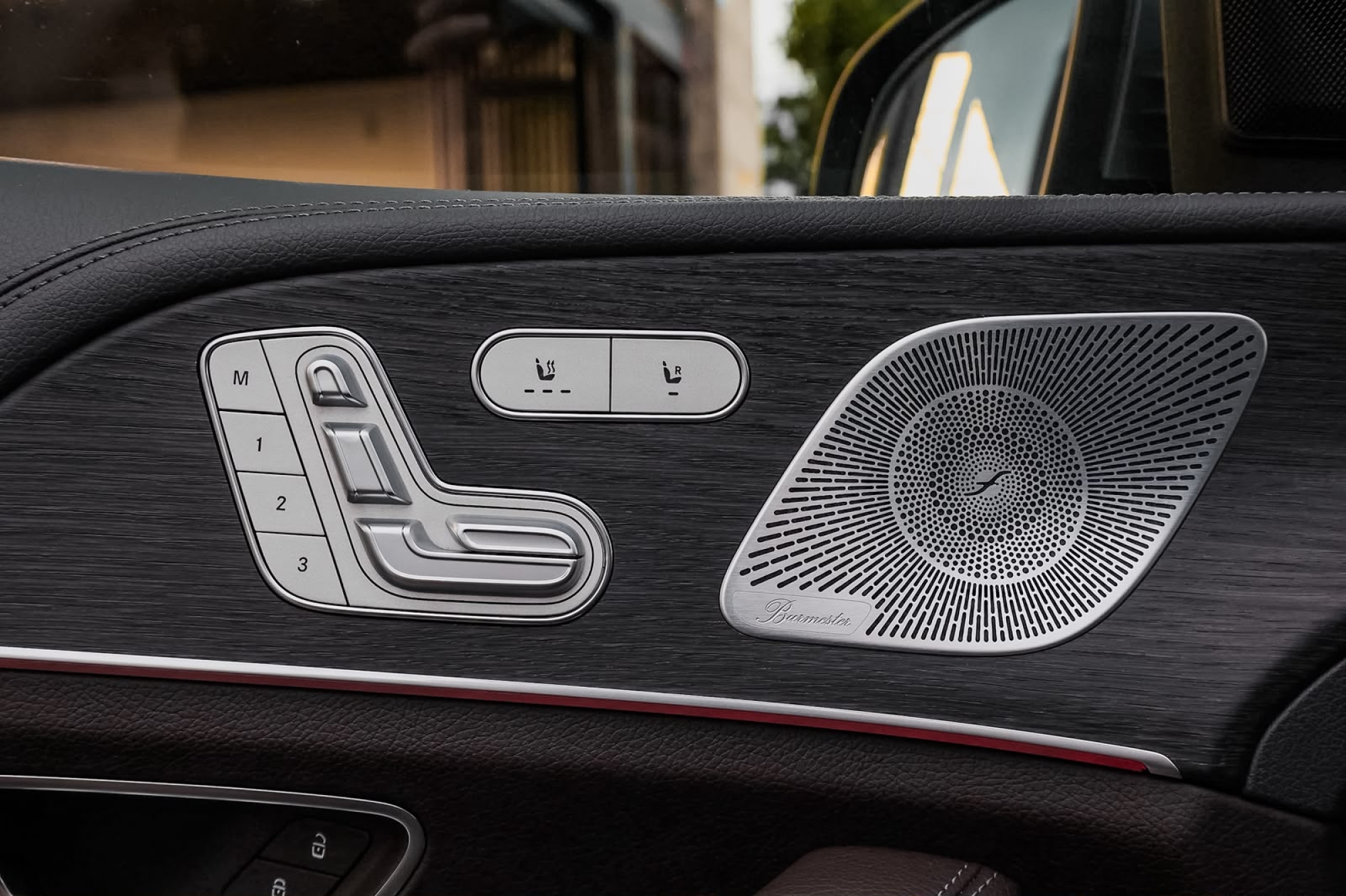 MERCEDES-BENZ GLE 300D 4MATIC