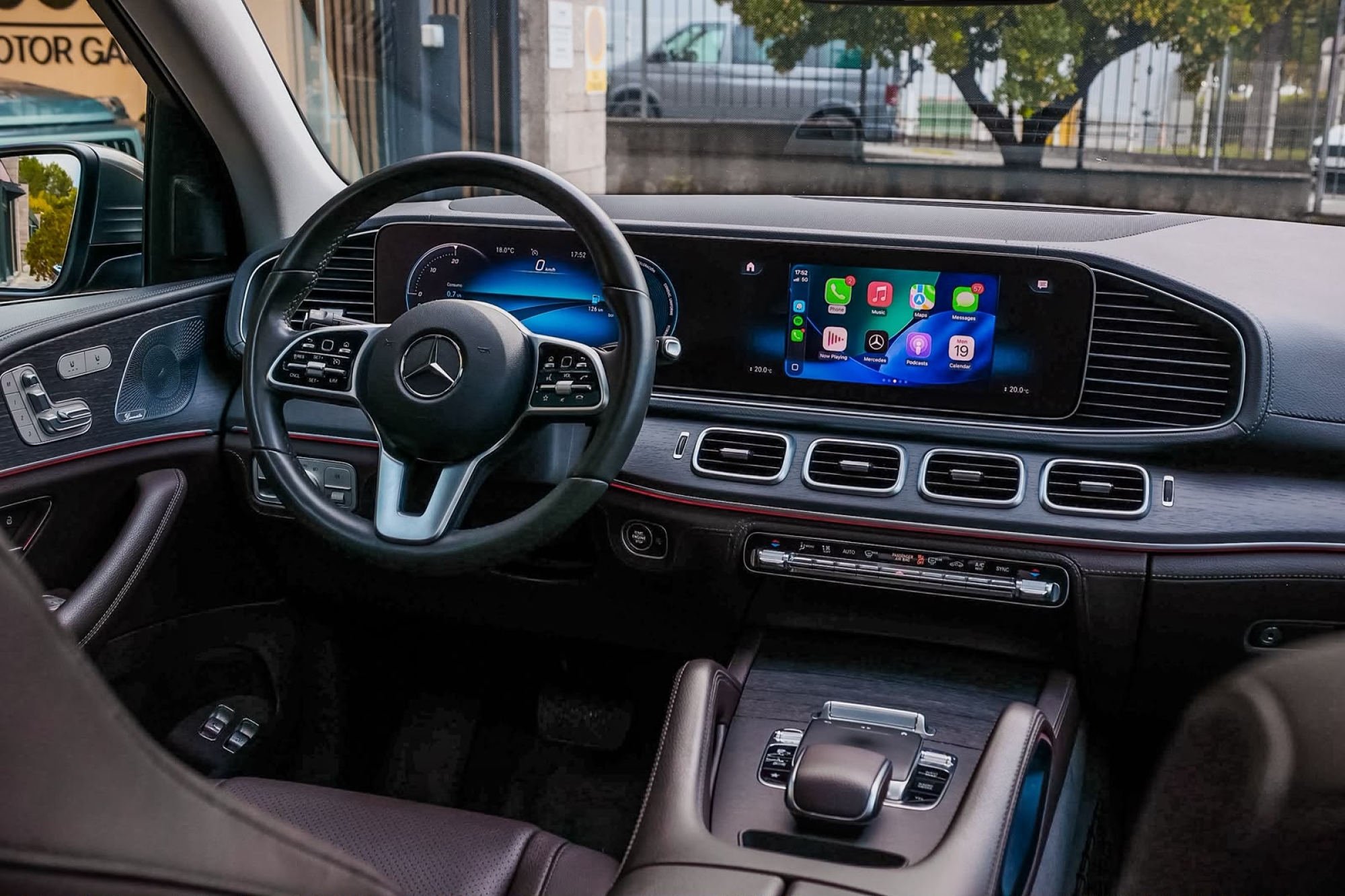 MERCEDES-BENZ GLE 300D 4MATIC