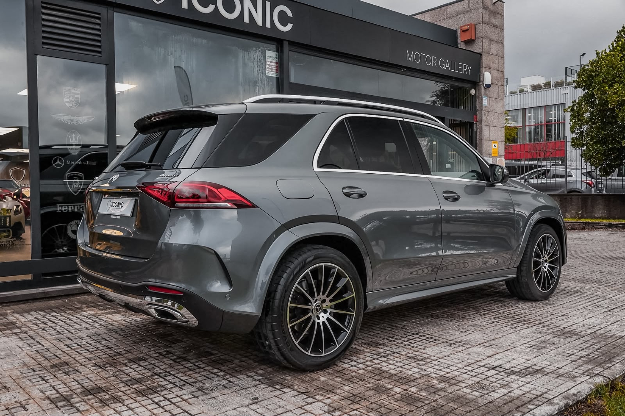 MERCEDES-BENZ GLE 300D 4MATIC