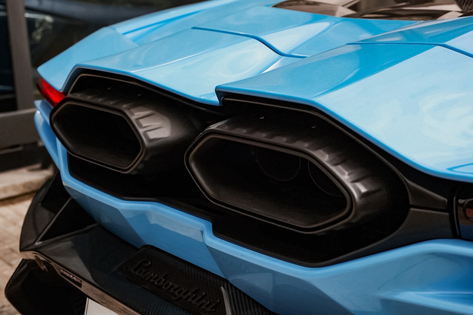 LAMBORGHINI REVUELTO FULL CARBONO