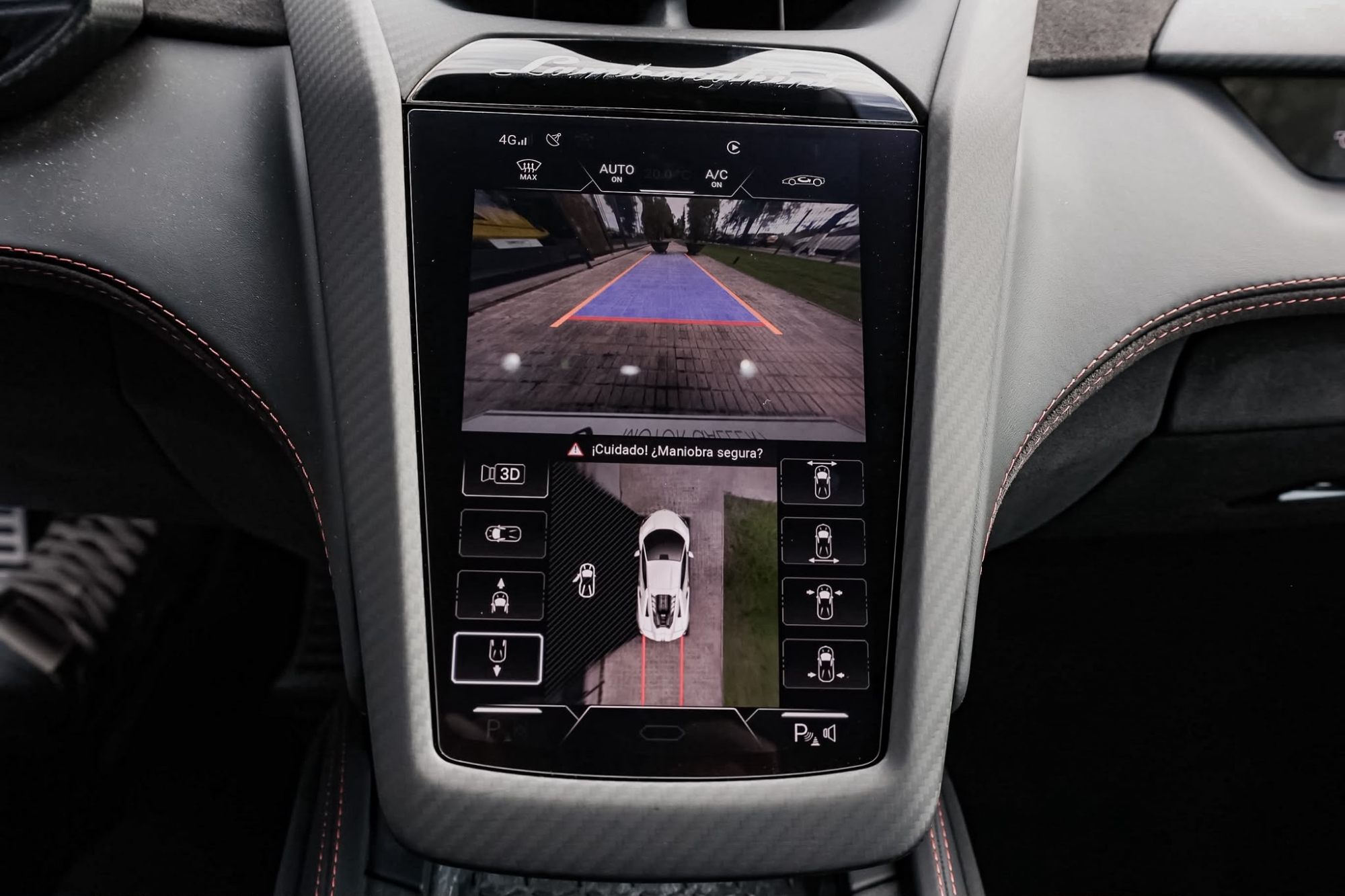 LAMBORGHINI REVUELTO FULL CARBONO