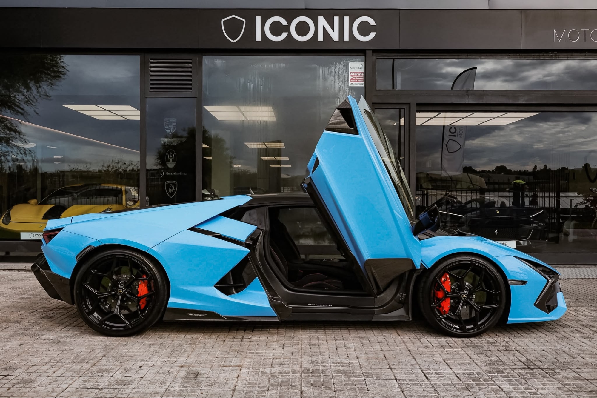 LAMBORGHINI REVUELTO FULL CARBONO