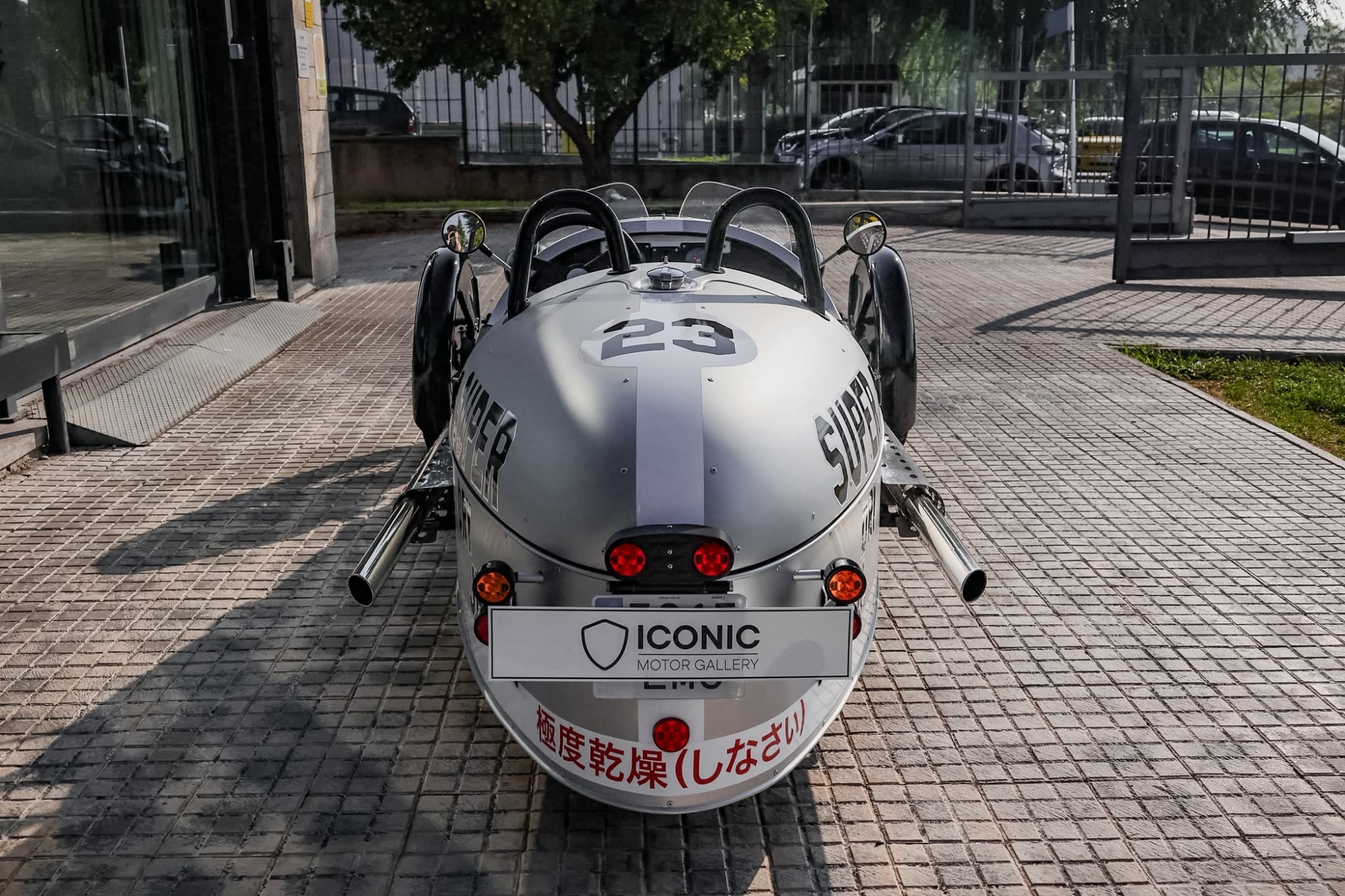 MORGAN 3-WHEELER SUPERDRY LIMITED EDITION
