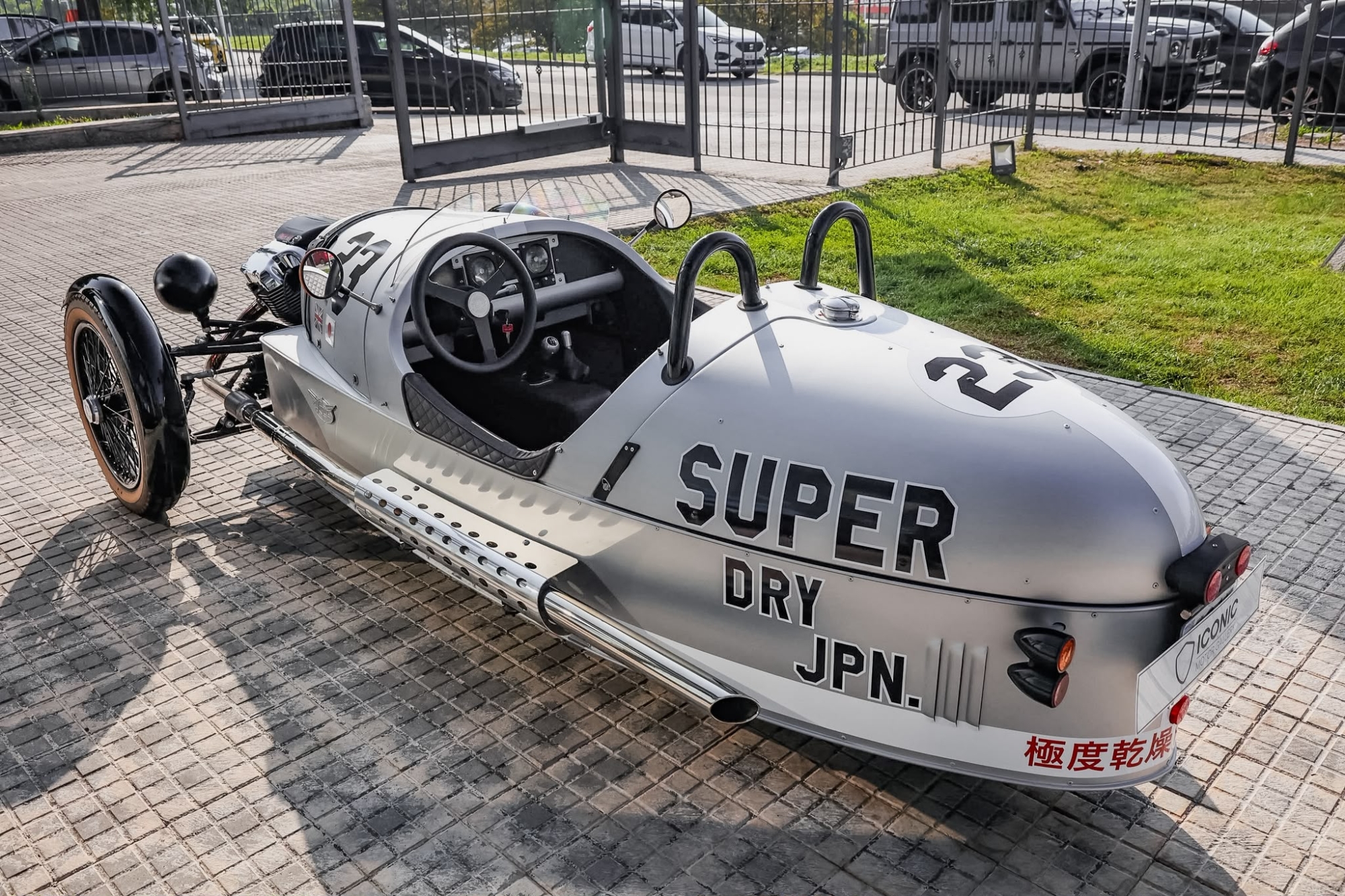 MORGAN 3-WHEELER SUPERDRY LIMITED EDITION