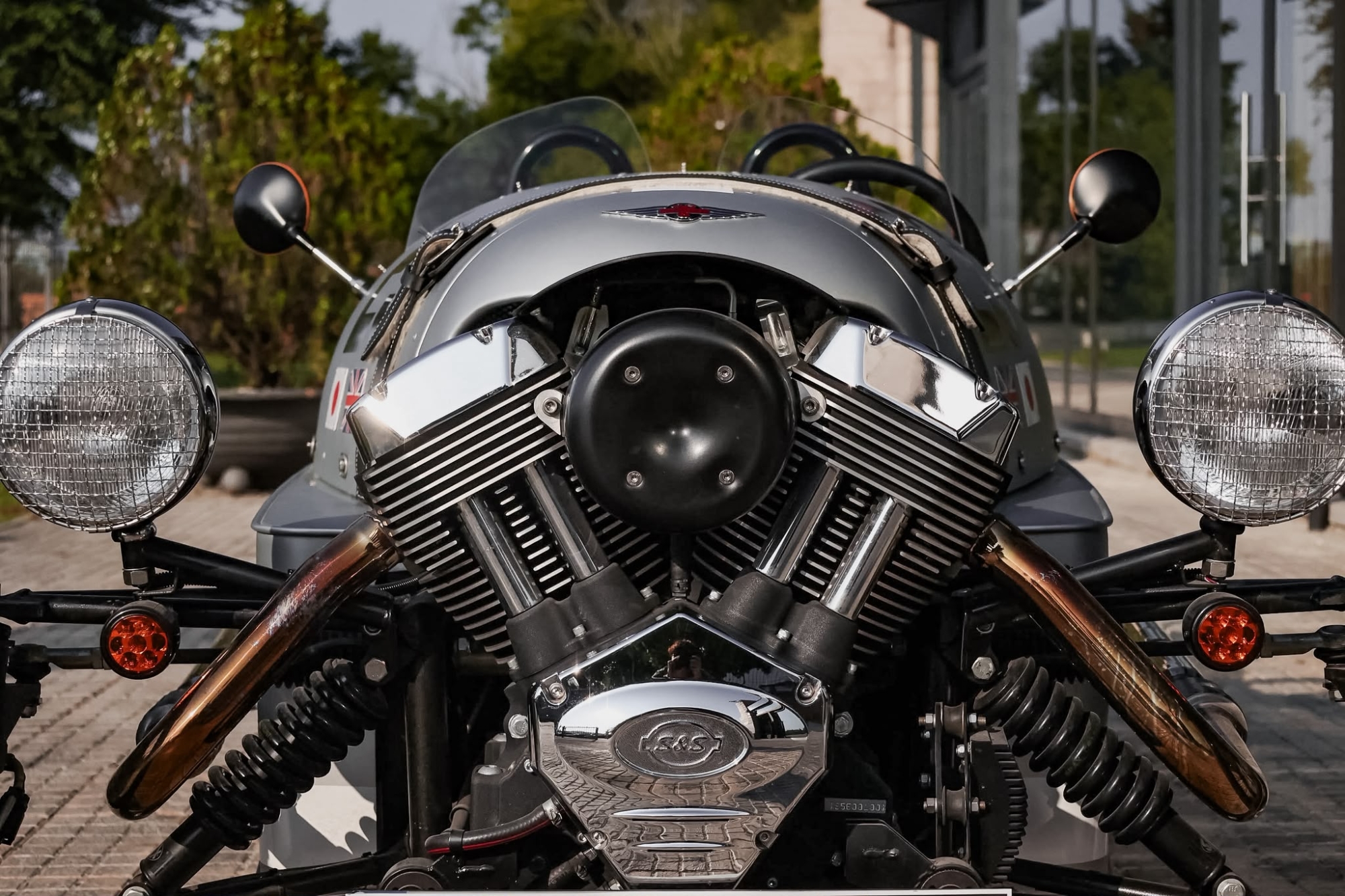 MORGAN 3-WHEELER SUPERDRY LIMITED EDITION