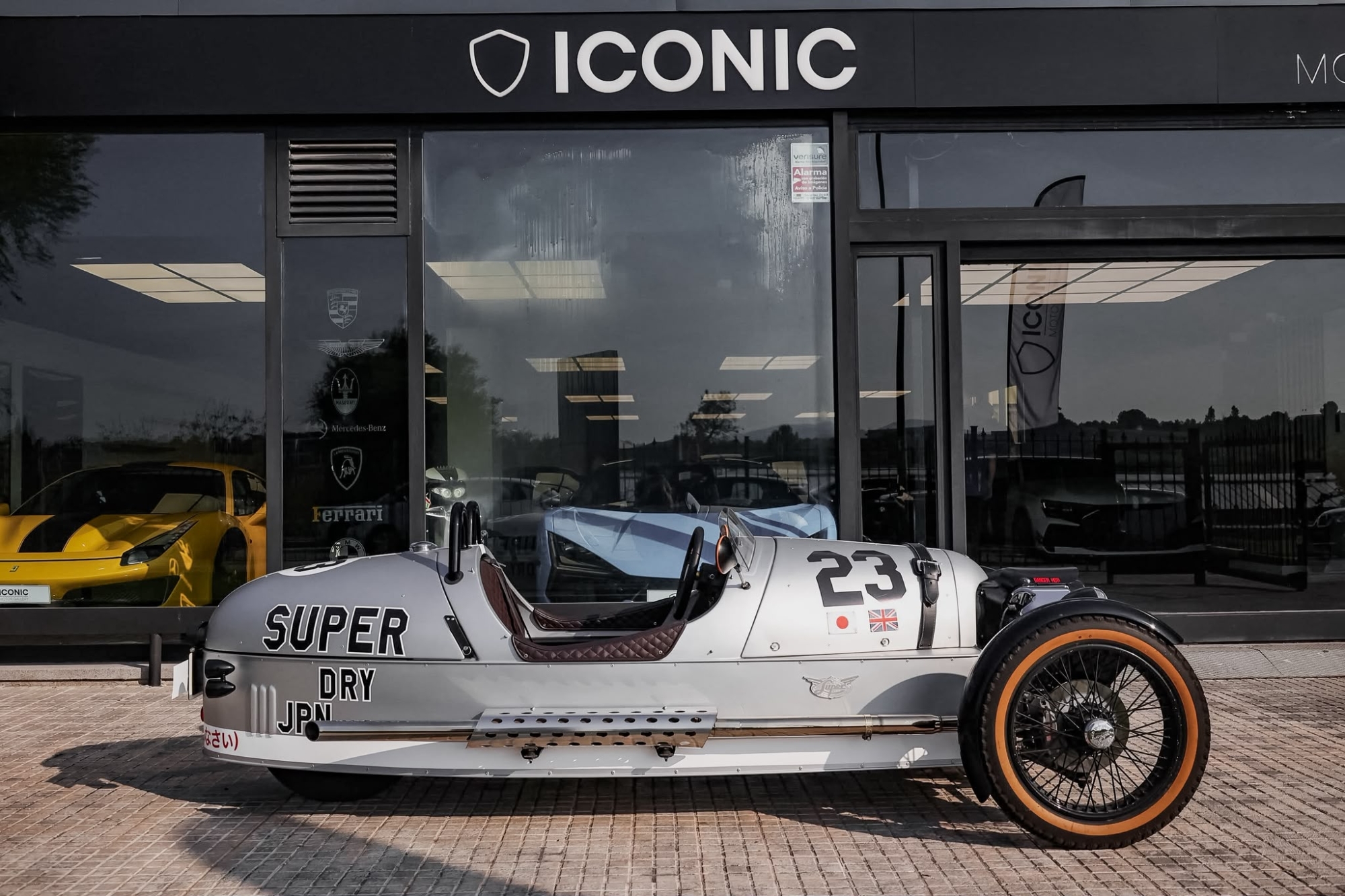 MORGAN 3-WHEELER SUPERDRY LIMITED EDITION
