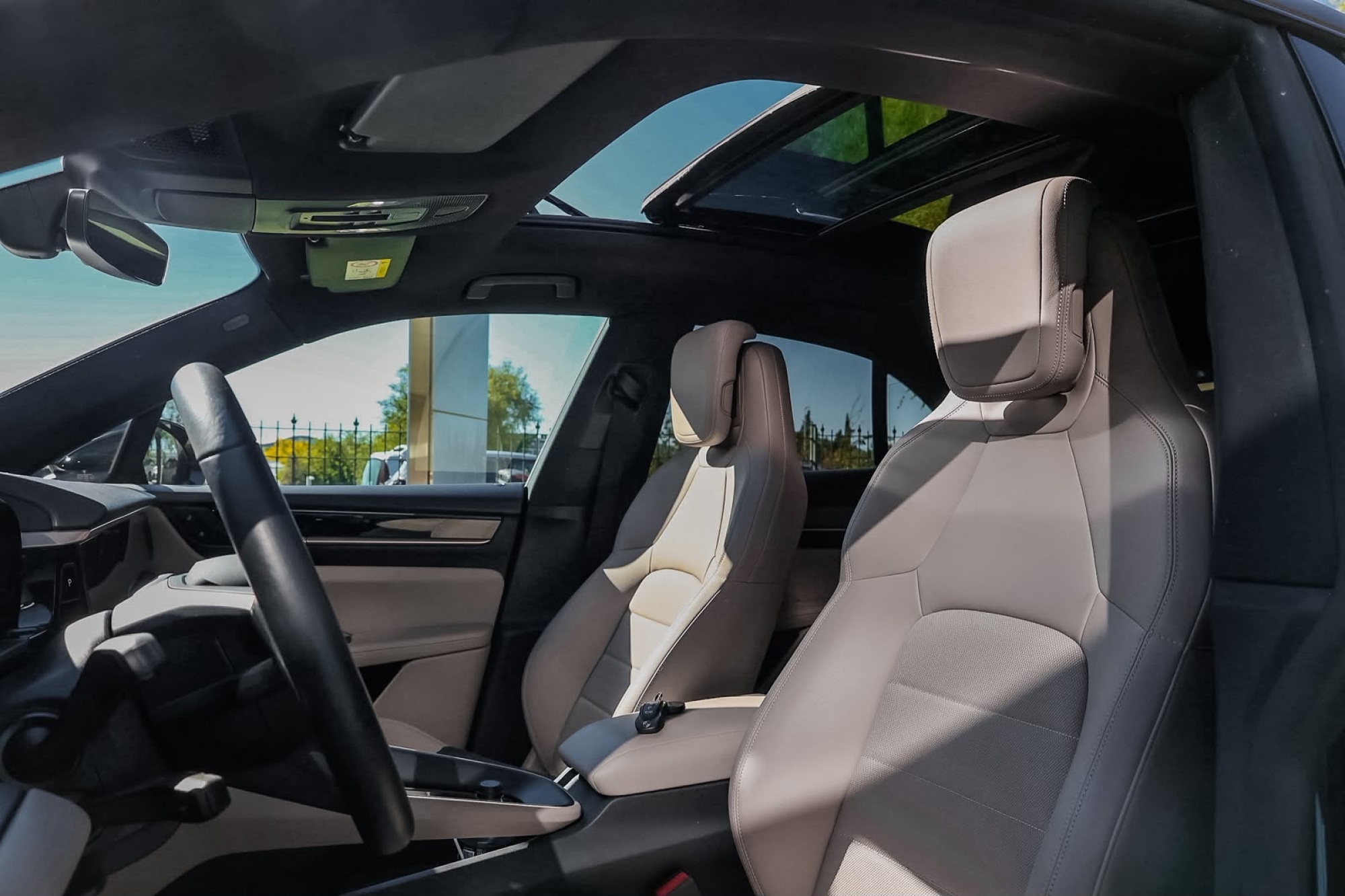 PORSCHE MACAN 4 ELÉCTRICO