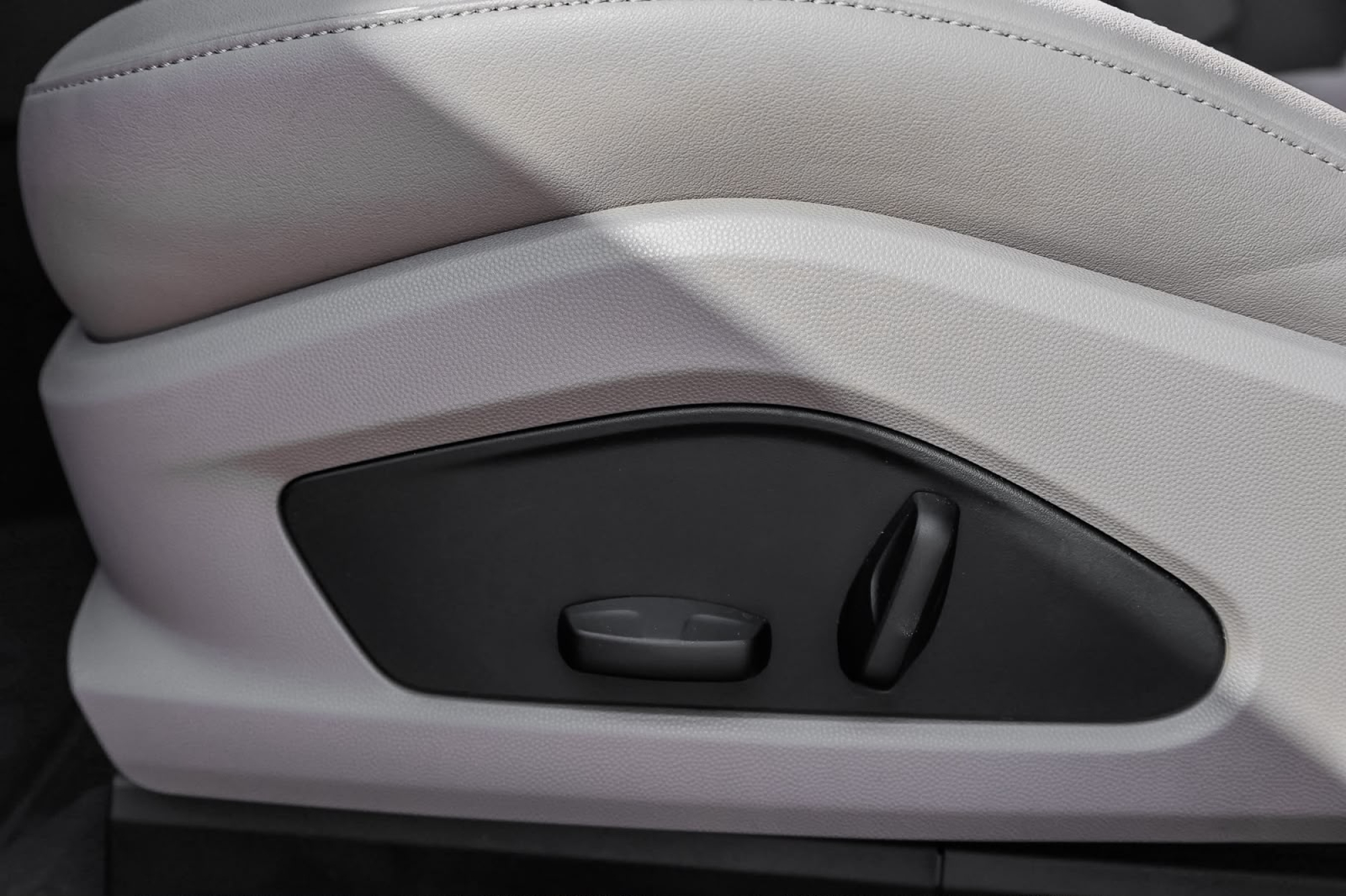 PORSCHE MACAN 4 ELÉCTRICO