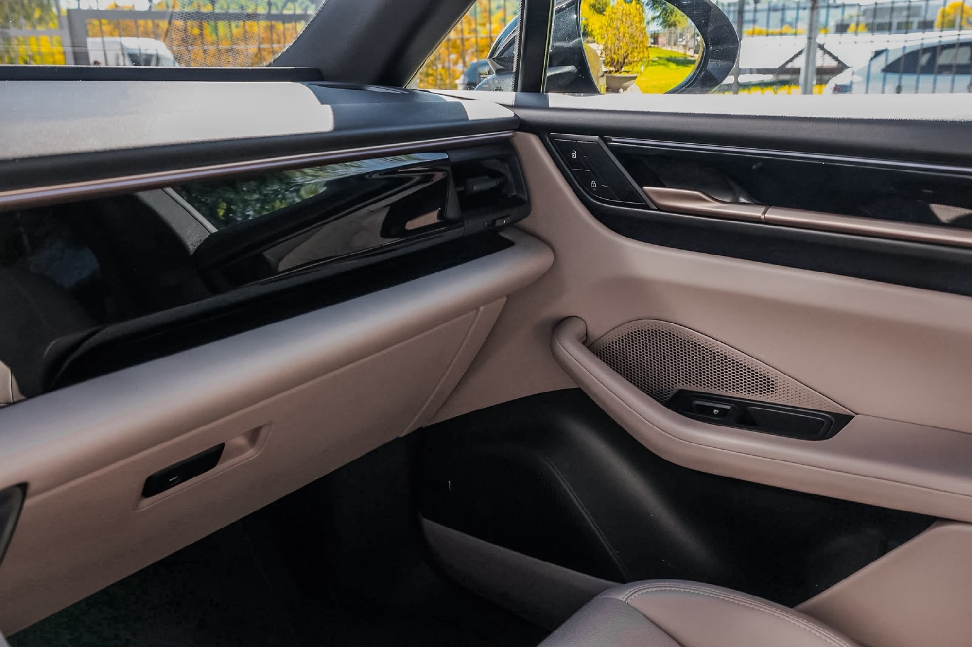 PORSCHE MACAN 4 ELÉCTRICO