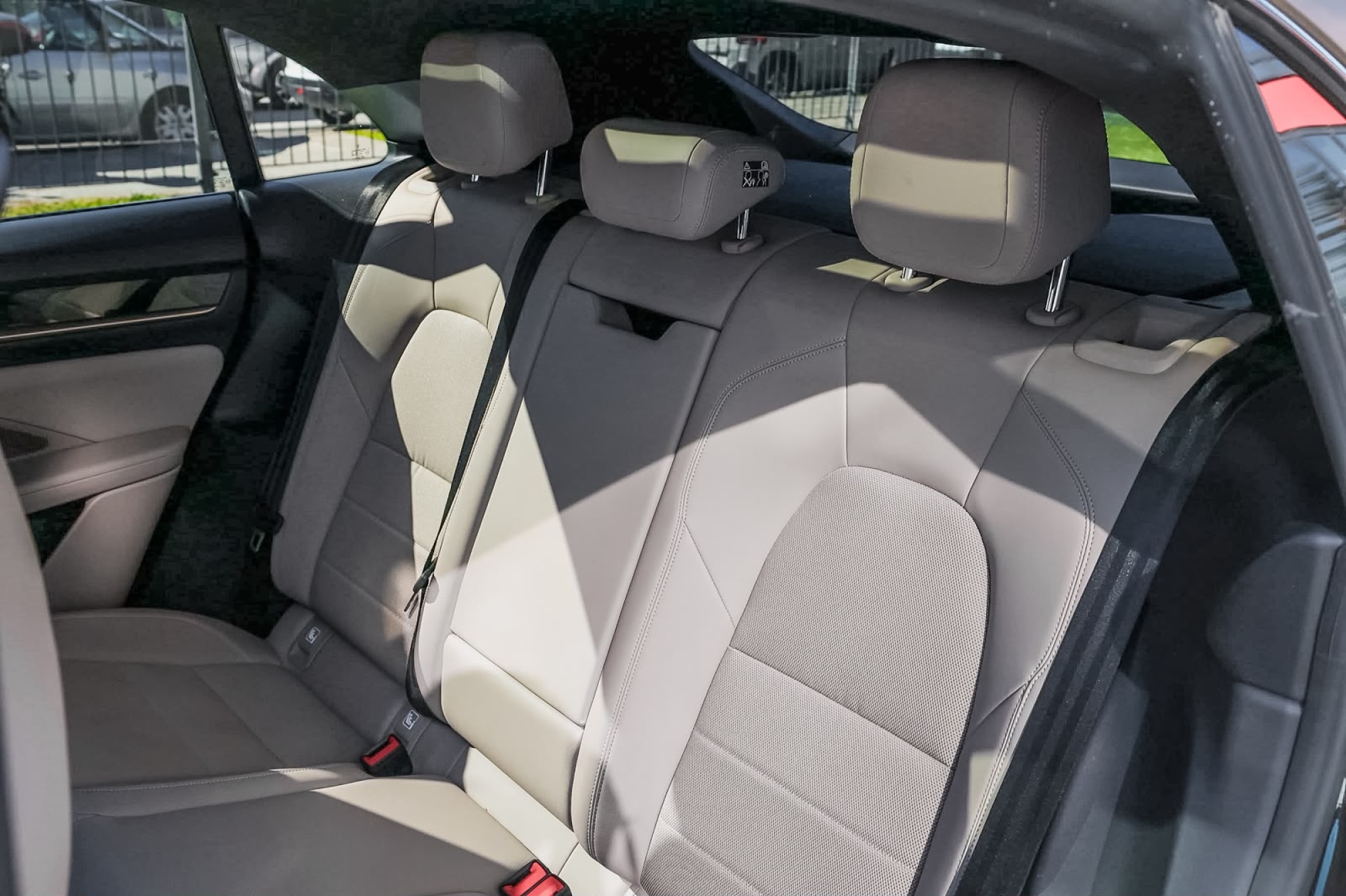 PORSCHE MACAN 4 ELÉCTRICO