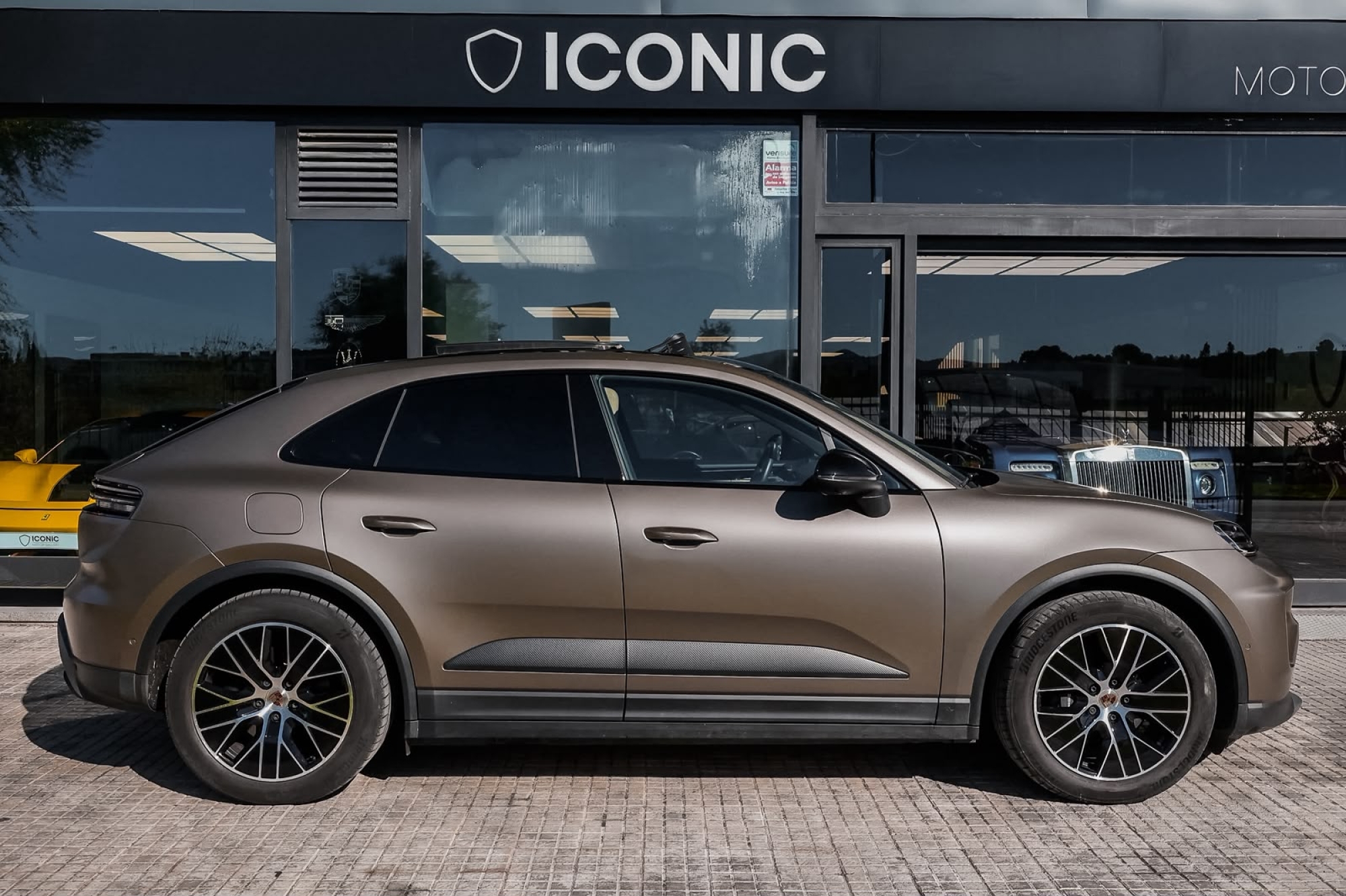 PORSCHE MACAN 4 ELÉCTRICO