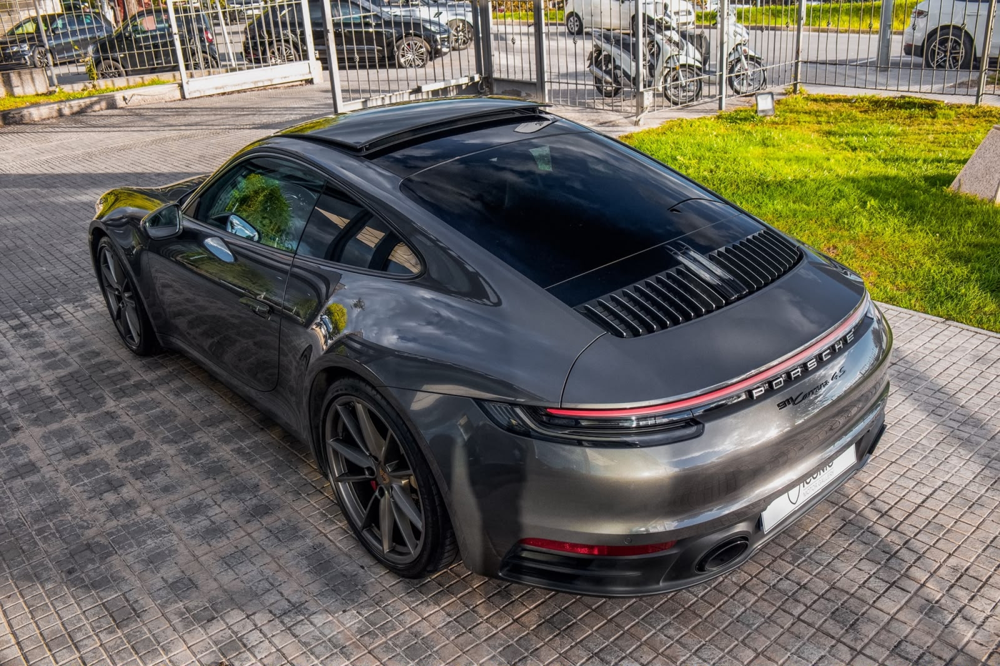 PORSCHE 911 992 CARRERA 4S