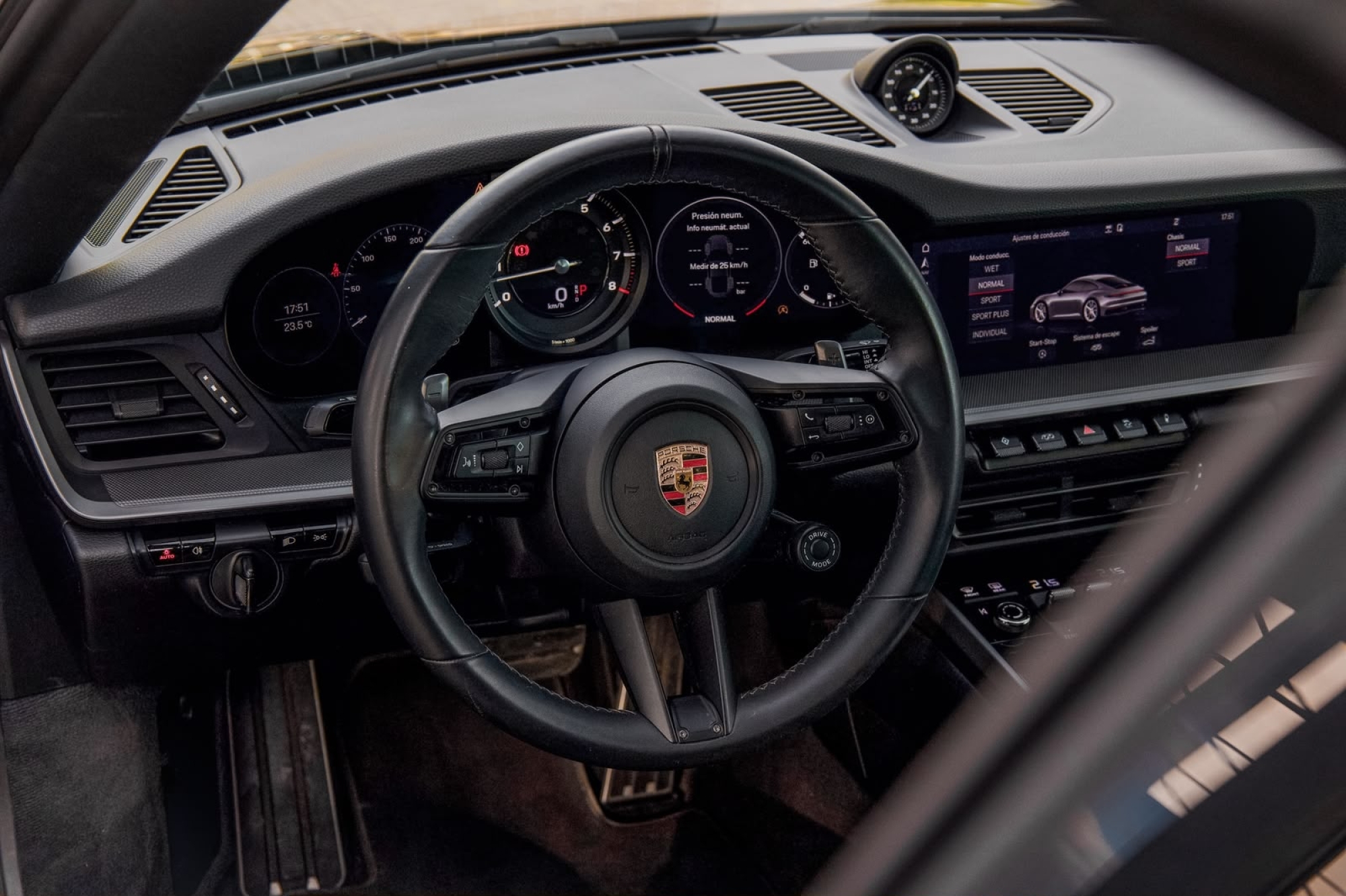 PORSCHE 911 992 CARRERA 4S