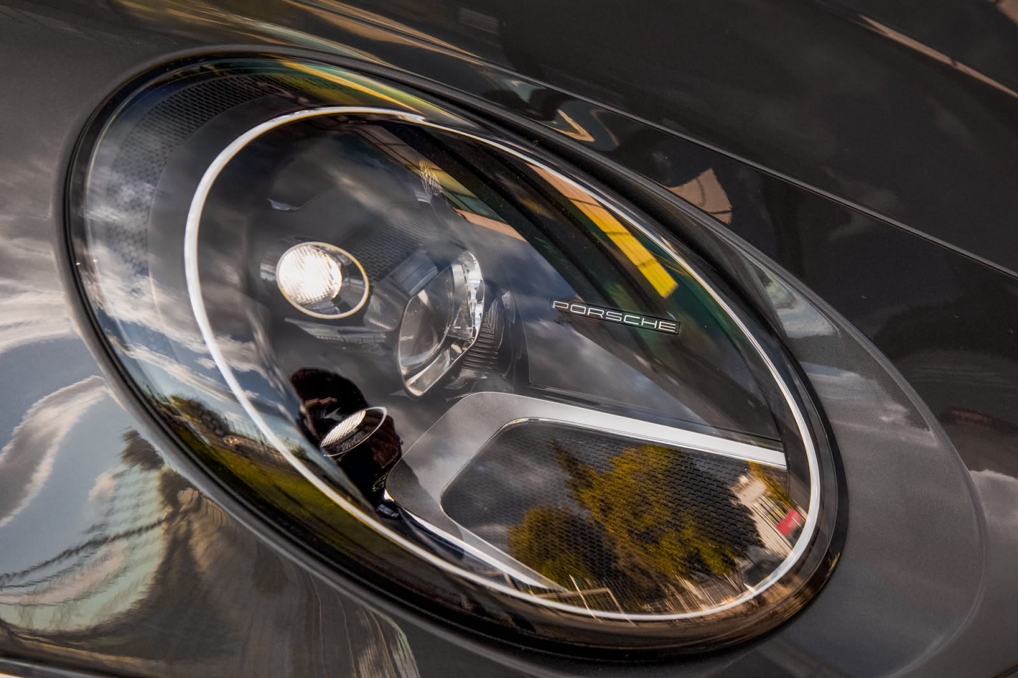PORSCHE 911 992 CARRERA 4S