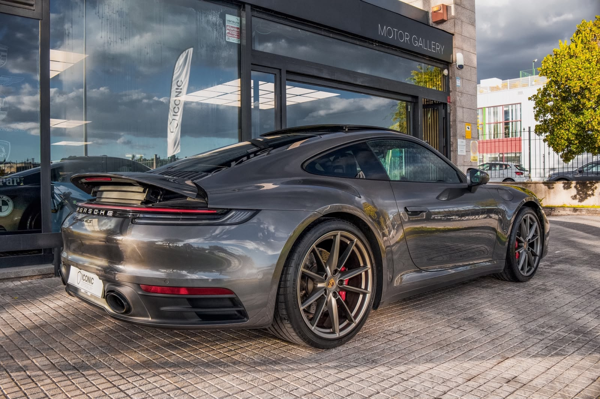 PORSCHE 911 992 CARRERA 4S