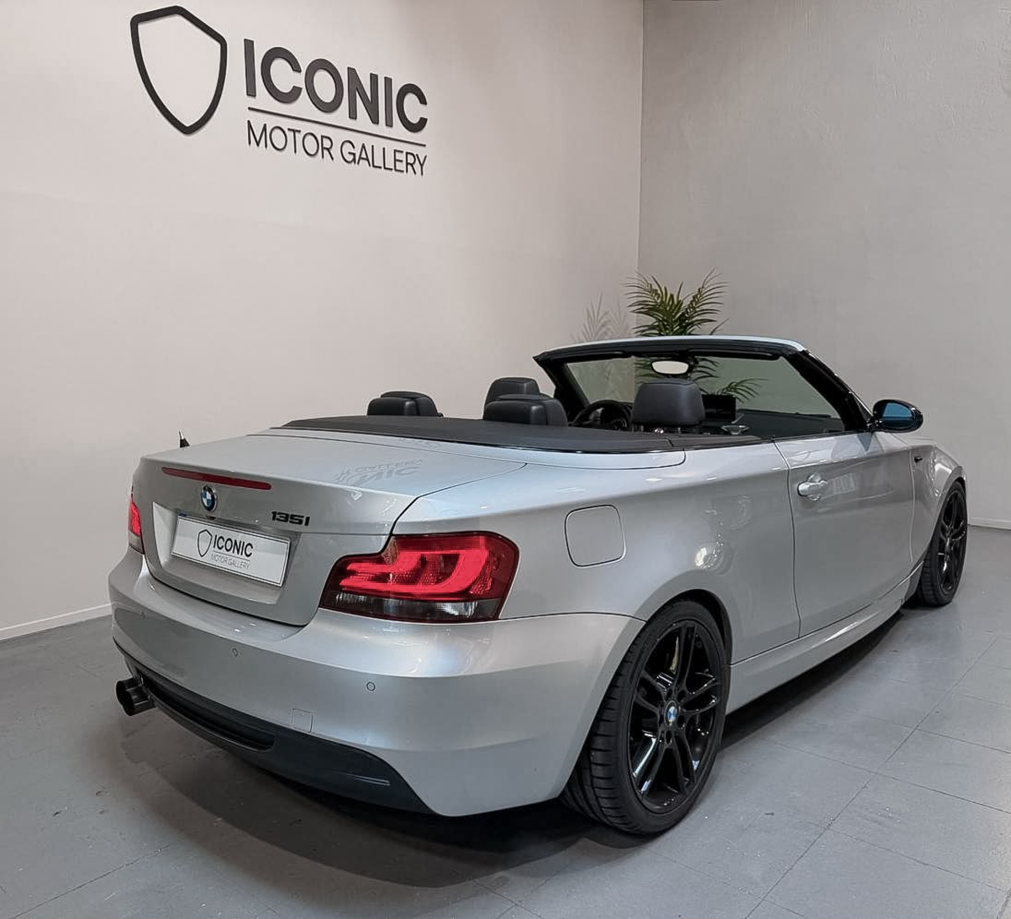 BMW 135I CABRIO