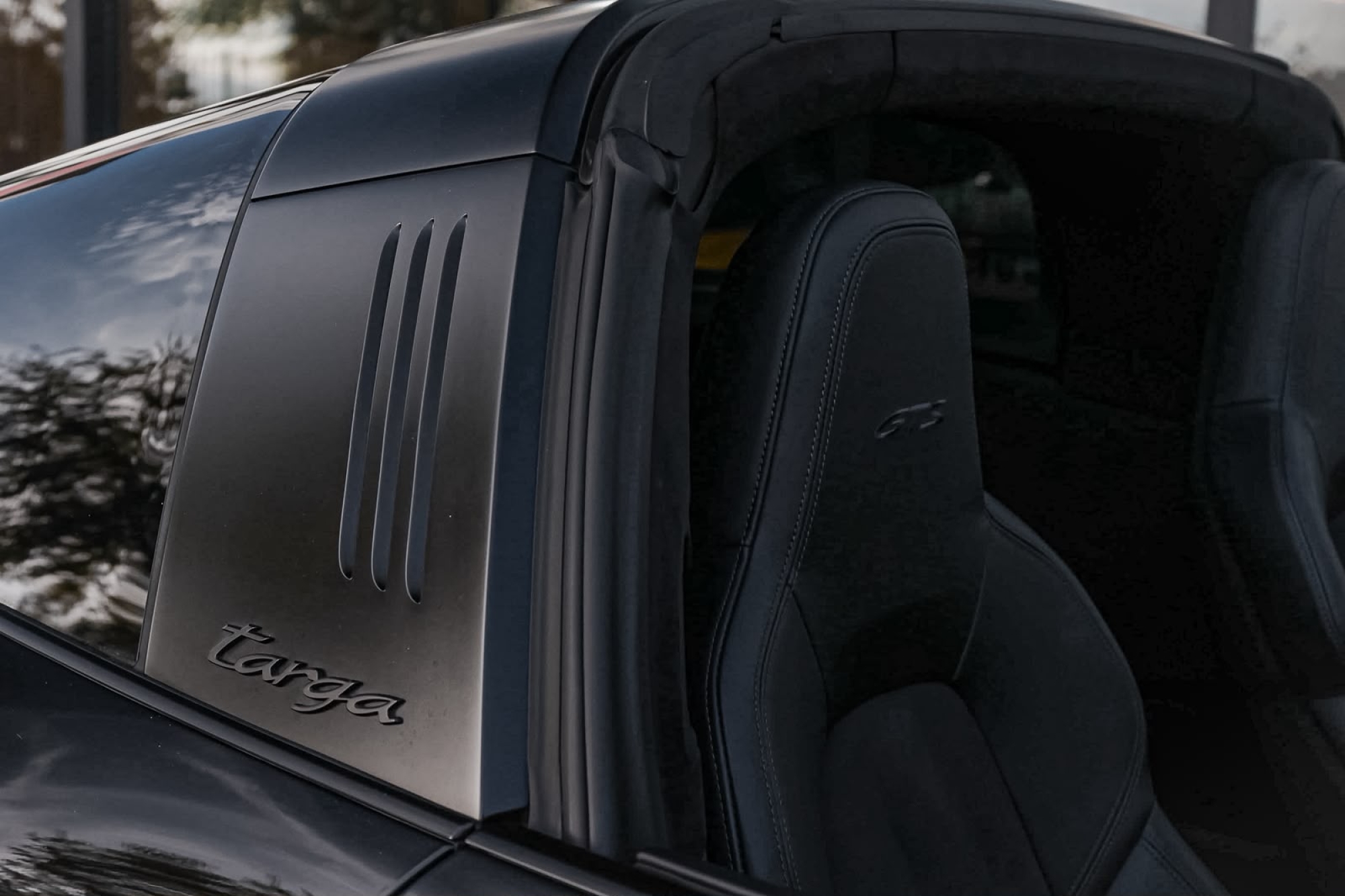 PORSCHE 911 TARGA 4 GTS
