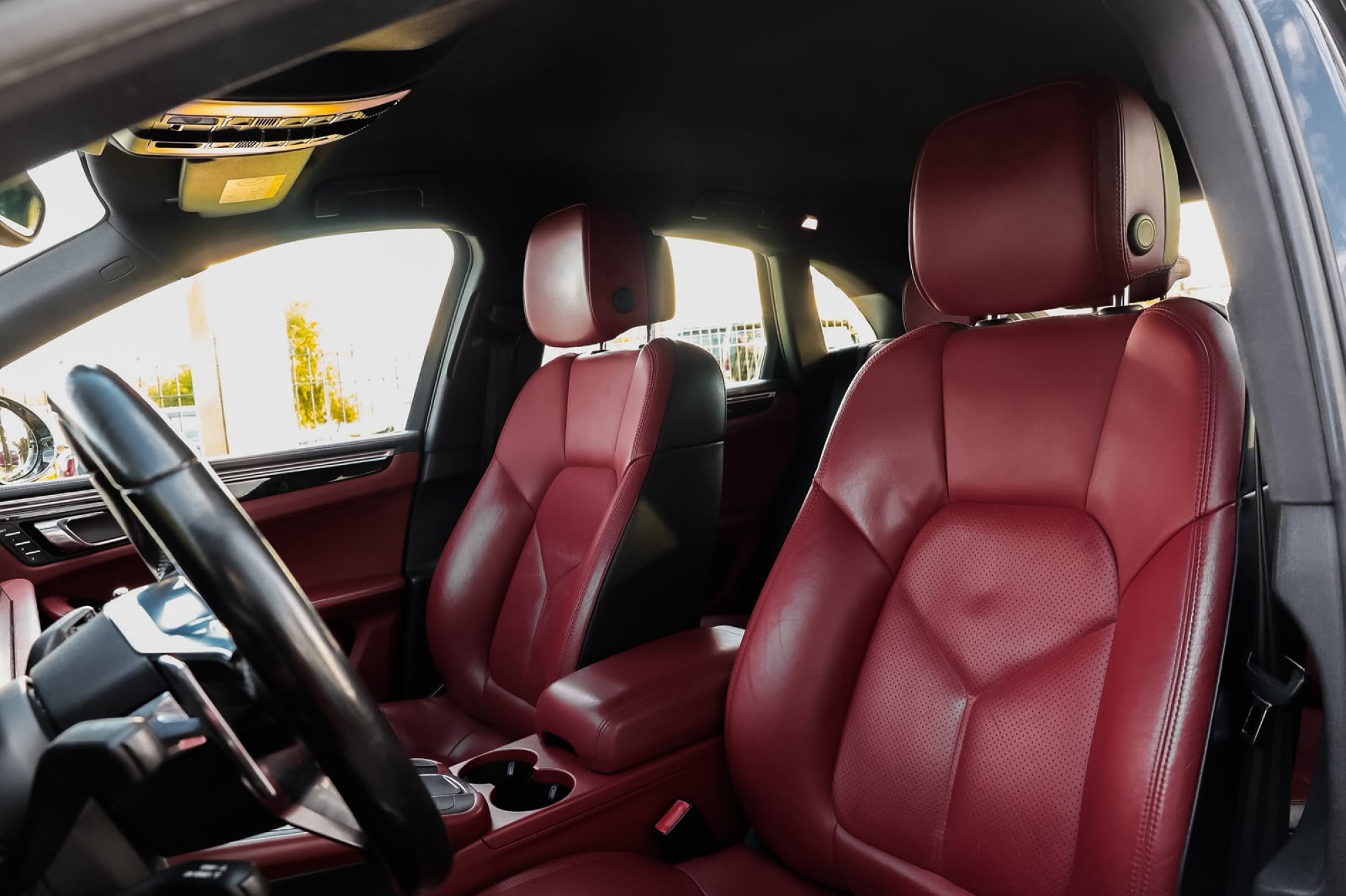 PORSCHE MACAN S