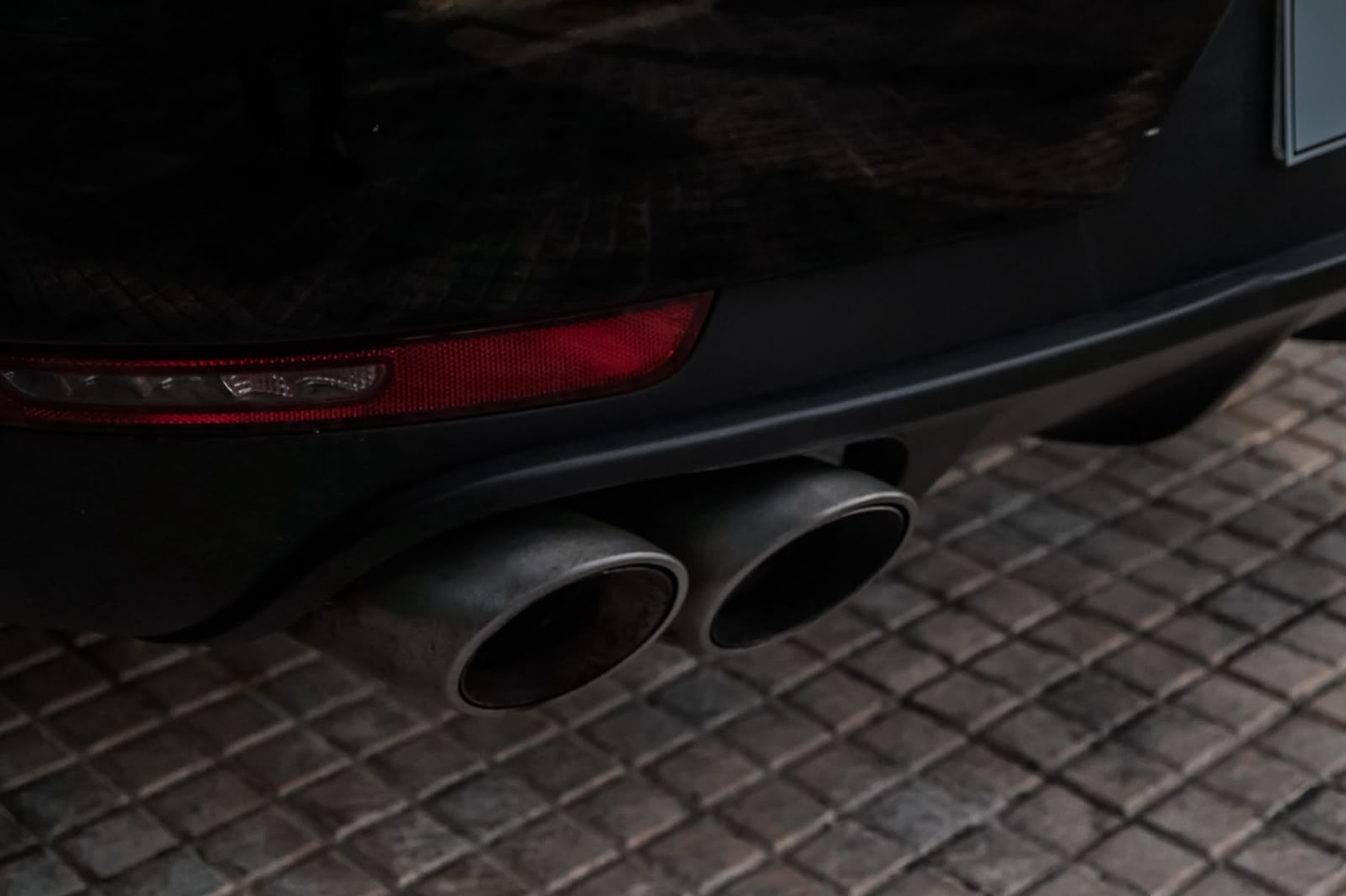 PORSCHE MACAN S