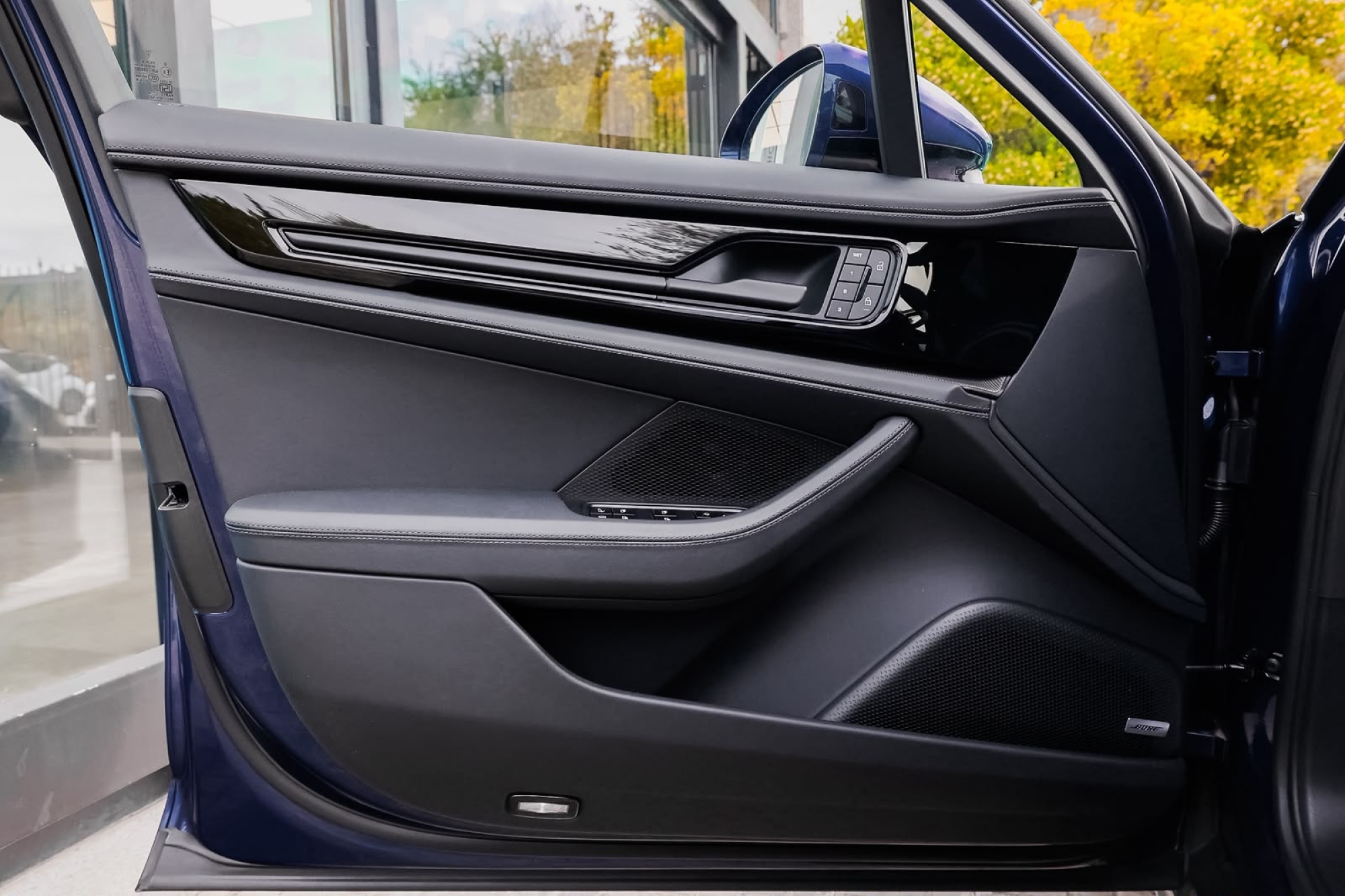 PORSCHE PANAMERA TURBO E-HYBRID